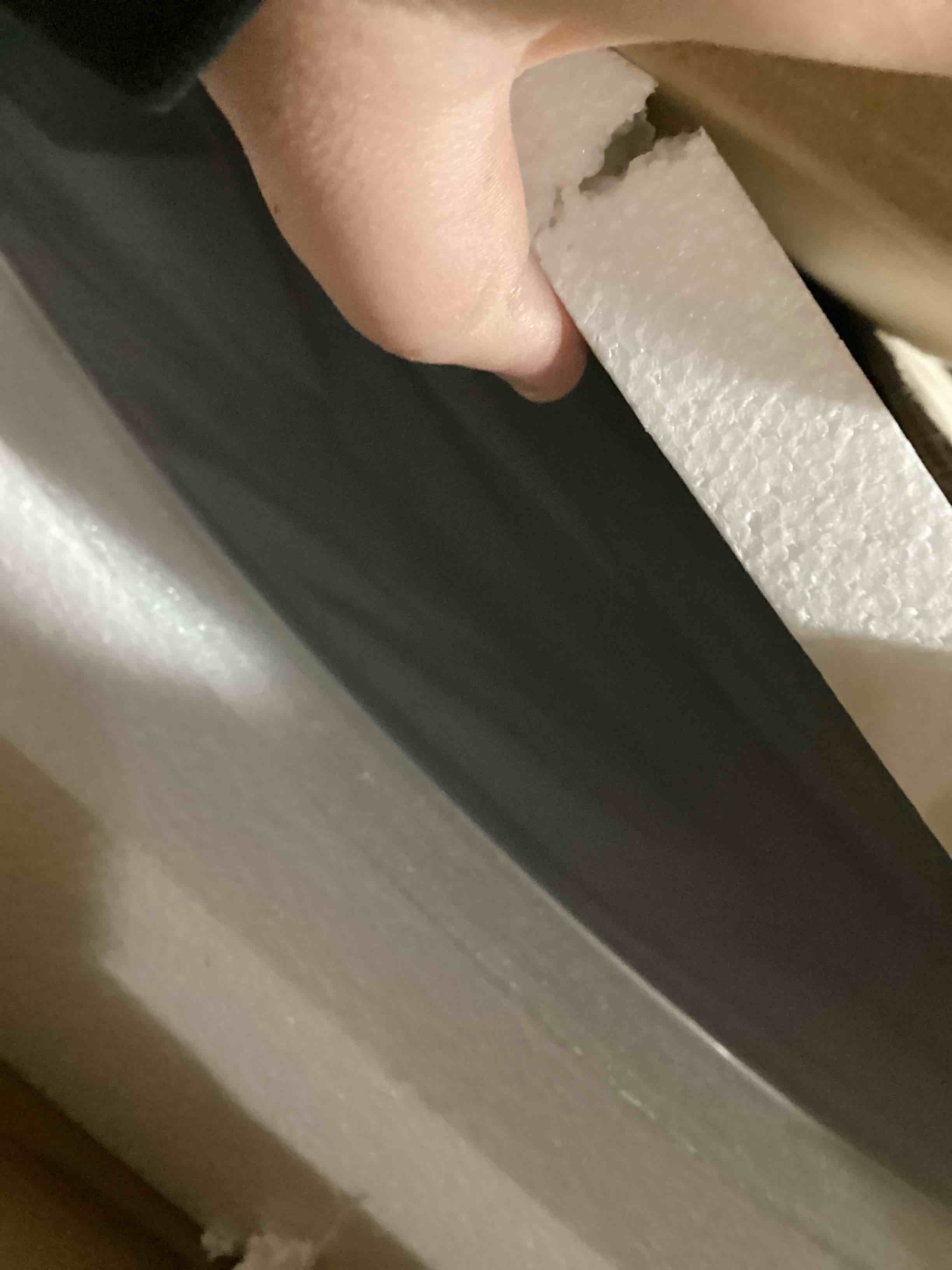 https://s3.amazonaws.com/lotting-images-prod/bidfta/PNK0457109_1729789707963.jpeg