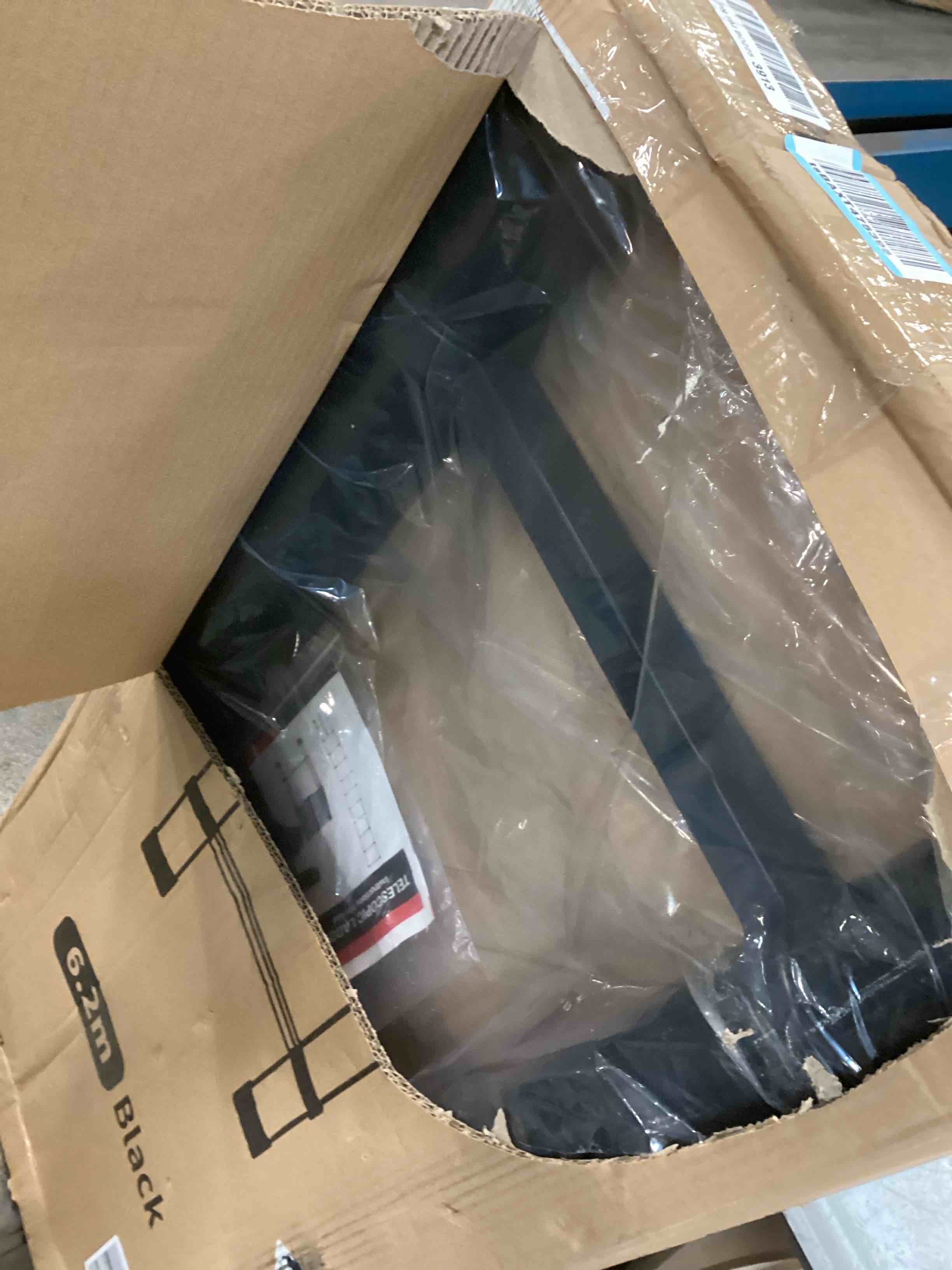 https://s3.amazonaws.com/lotting-images-prod/bidfta/PNK0458439_1729821653272.jpeg
