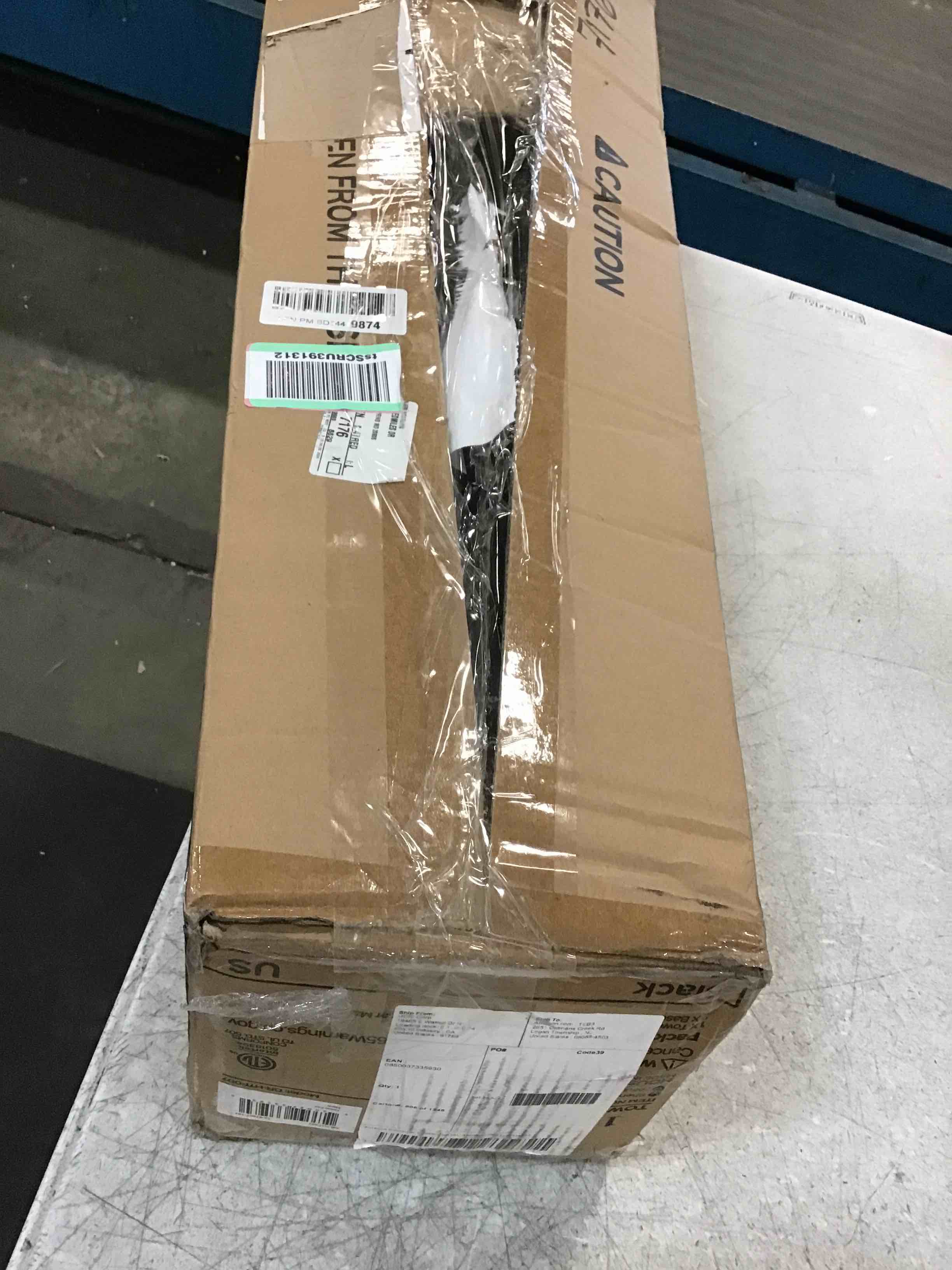https://s3.amazonaws.com/lotting-images-prod/bidfta/PNK0459649_1729344049280.jpeg
