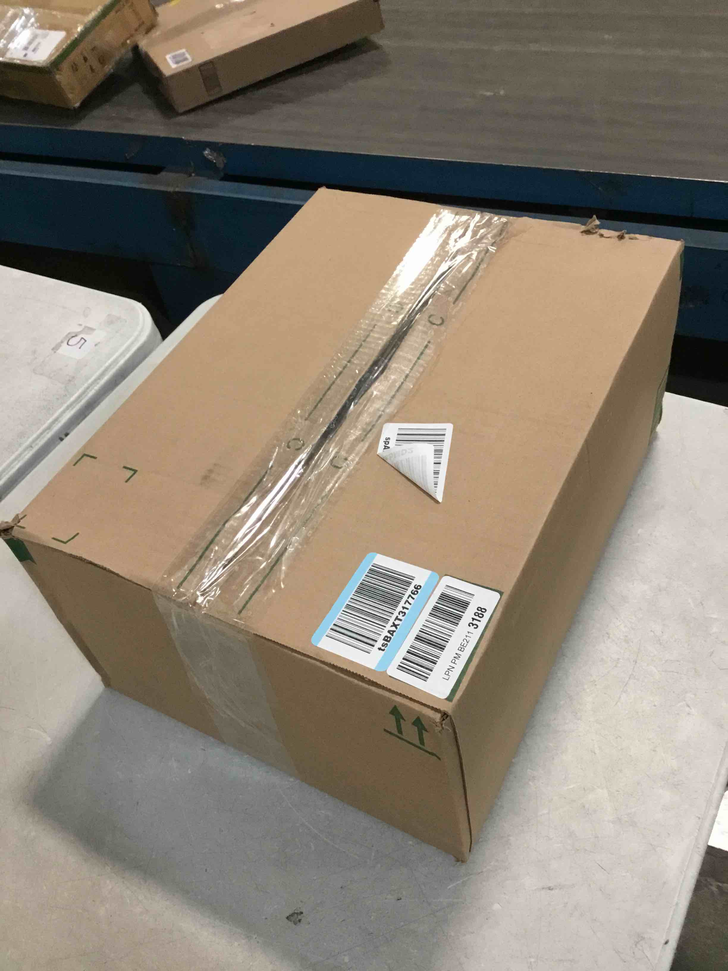 https://s3.amazonaws.com/lotting-images-prod/bidfta/PNK0460861_1730175028352.jpeg