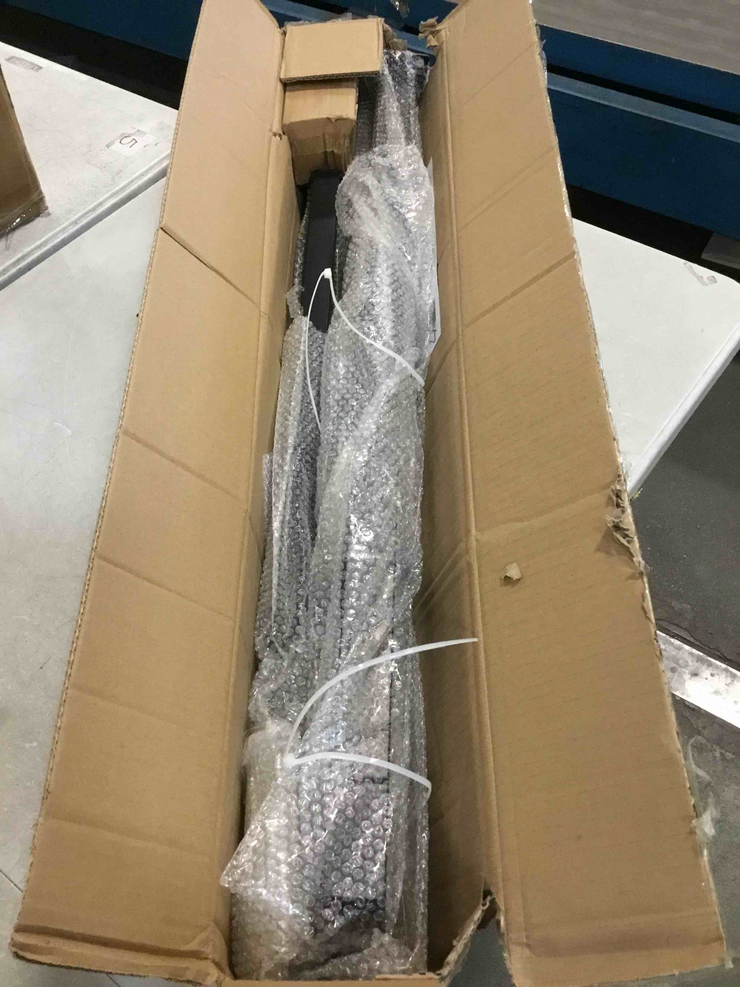 https://s3.amazonaws.com/lotting-images-prod/bidfta/PNK0461289_1729807203985.jpeg