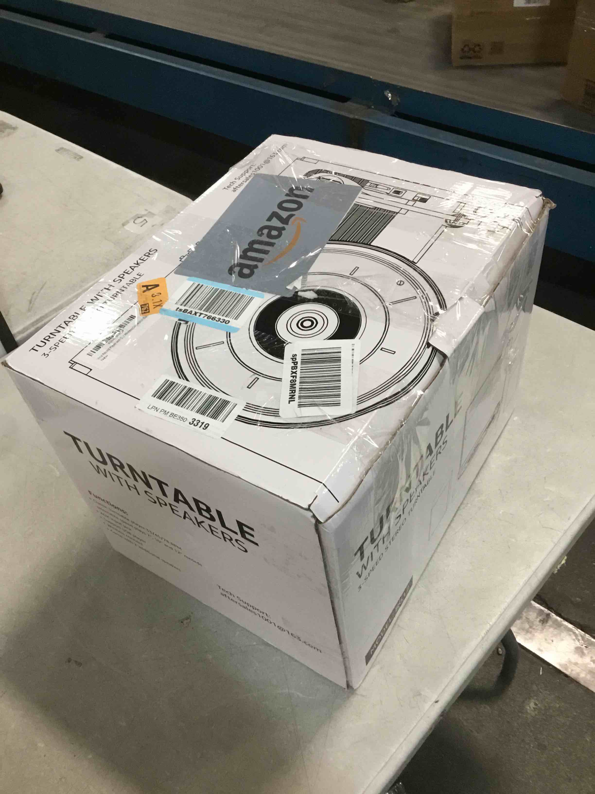 https://s3.amazonaws.com/lotting-images-prod/bidfta/PNK0461330_1729743641828.jpeg