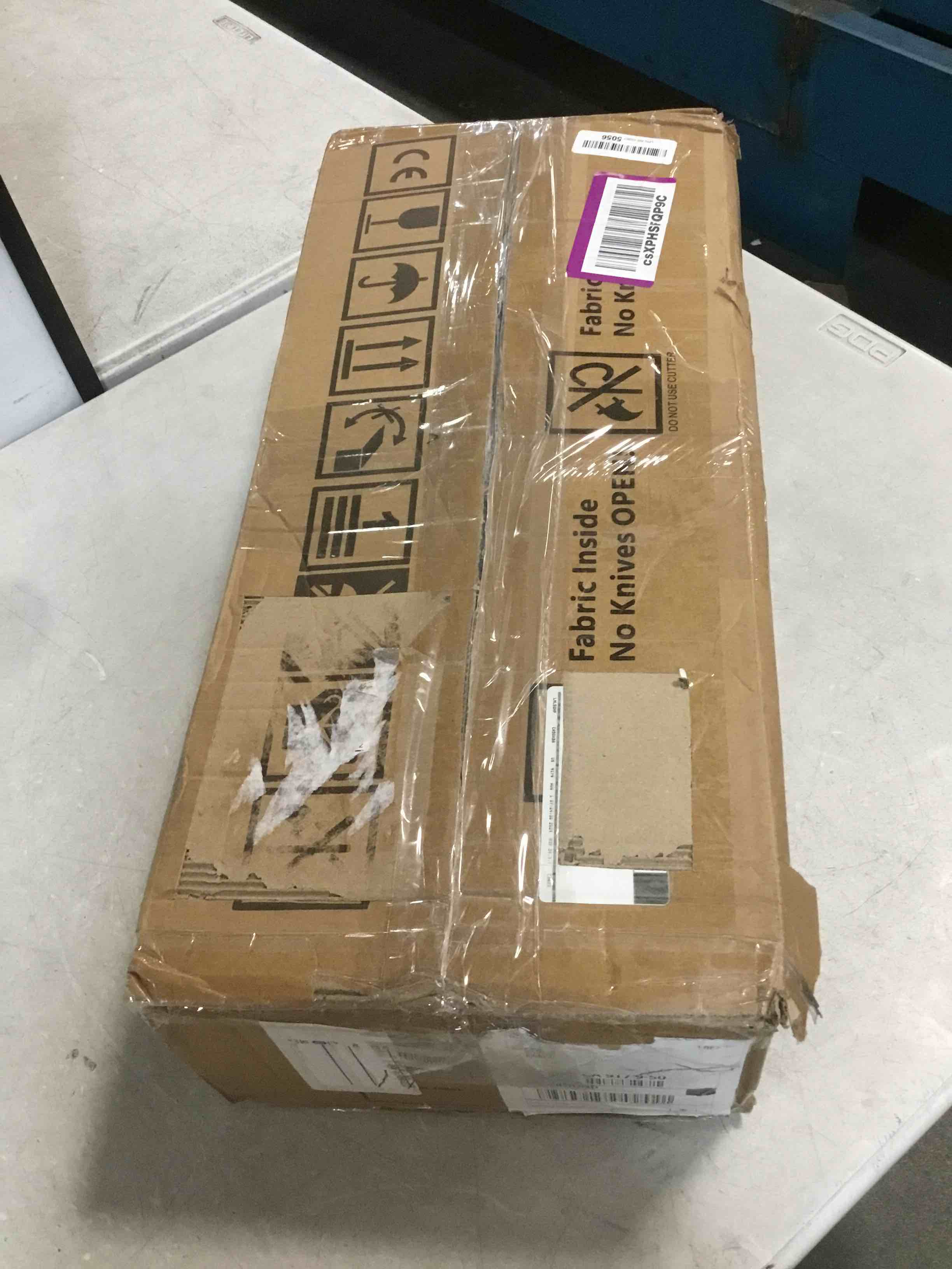 https://s3.amazonaws.com/lotting-images-prod/bidfta/PNK0461411_1729729158205.jpeg