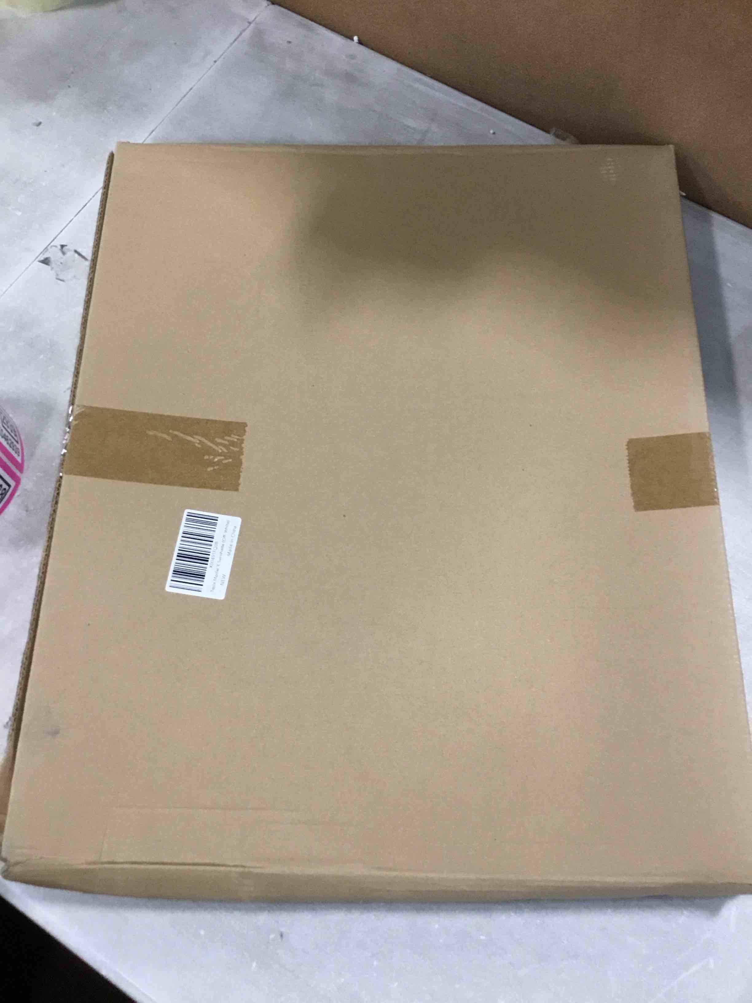 https://s3.amazonaws.com/lotting-images-prod/bidfta/PNK0462947_1729873078040.jpeg
