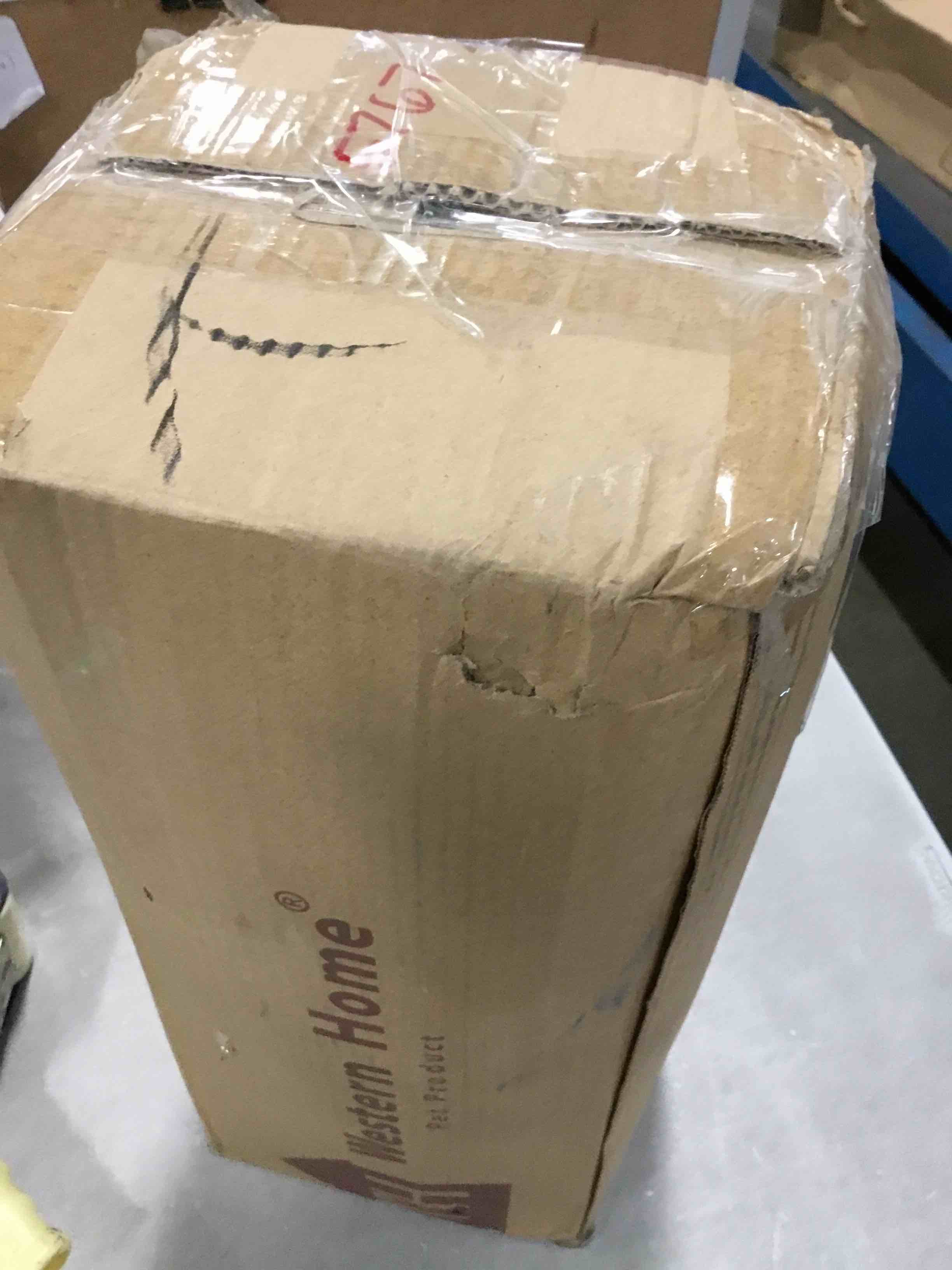 https://s3.amazonaws.com/lotting-images-prod/bidfta/PNK0463047_1729861901480.jpeg