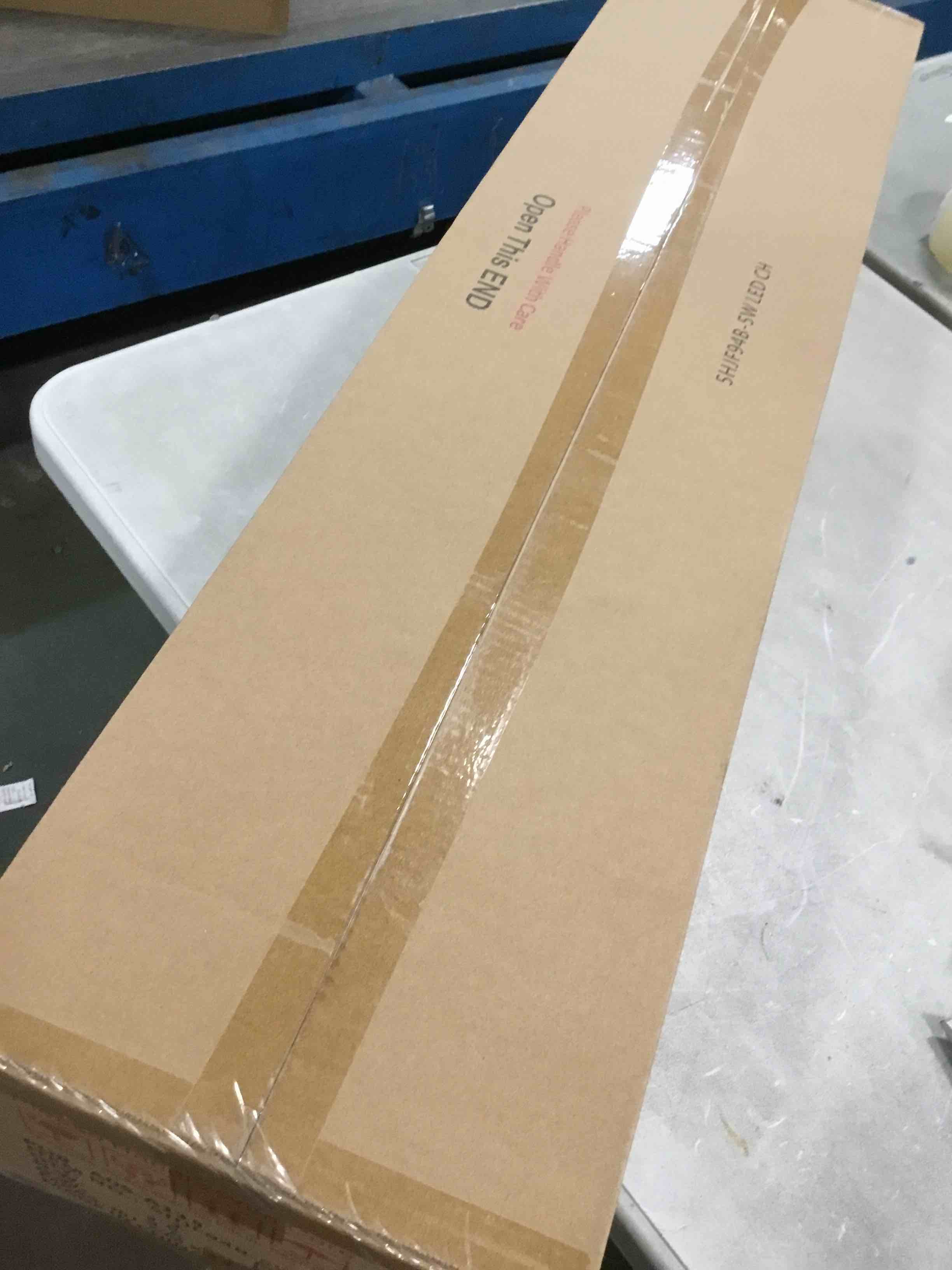https://s3.amazonaws.com/lotting-images-prod/bidfta/PNK0463207_1729784836468.jpeg