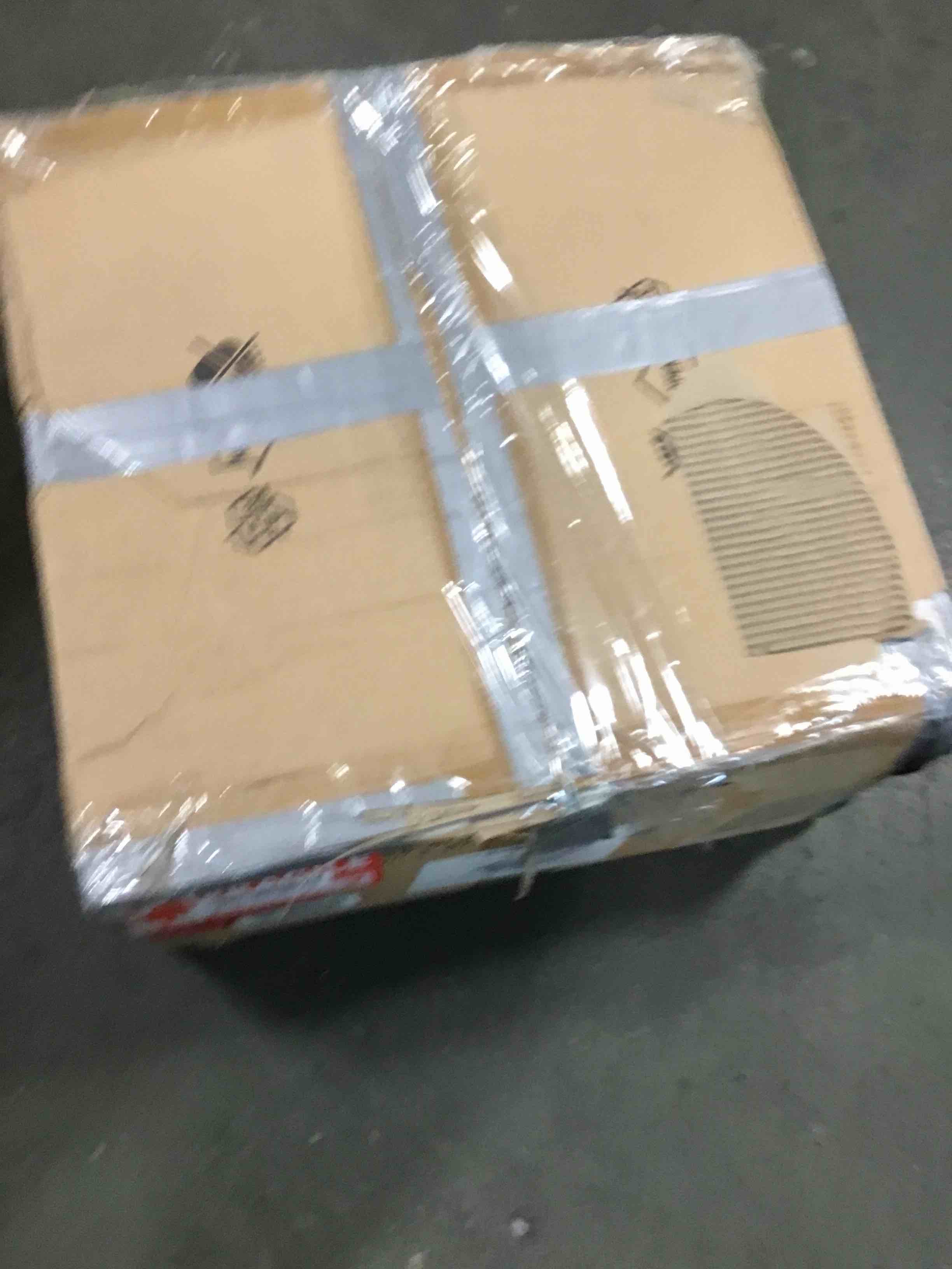 https://s3.amazonaws.com/lotting-images-prod/bidfta/PNK0463315_1729774420578.jpeg