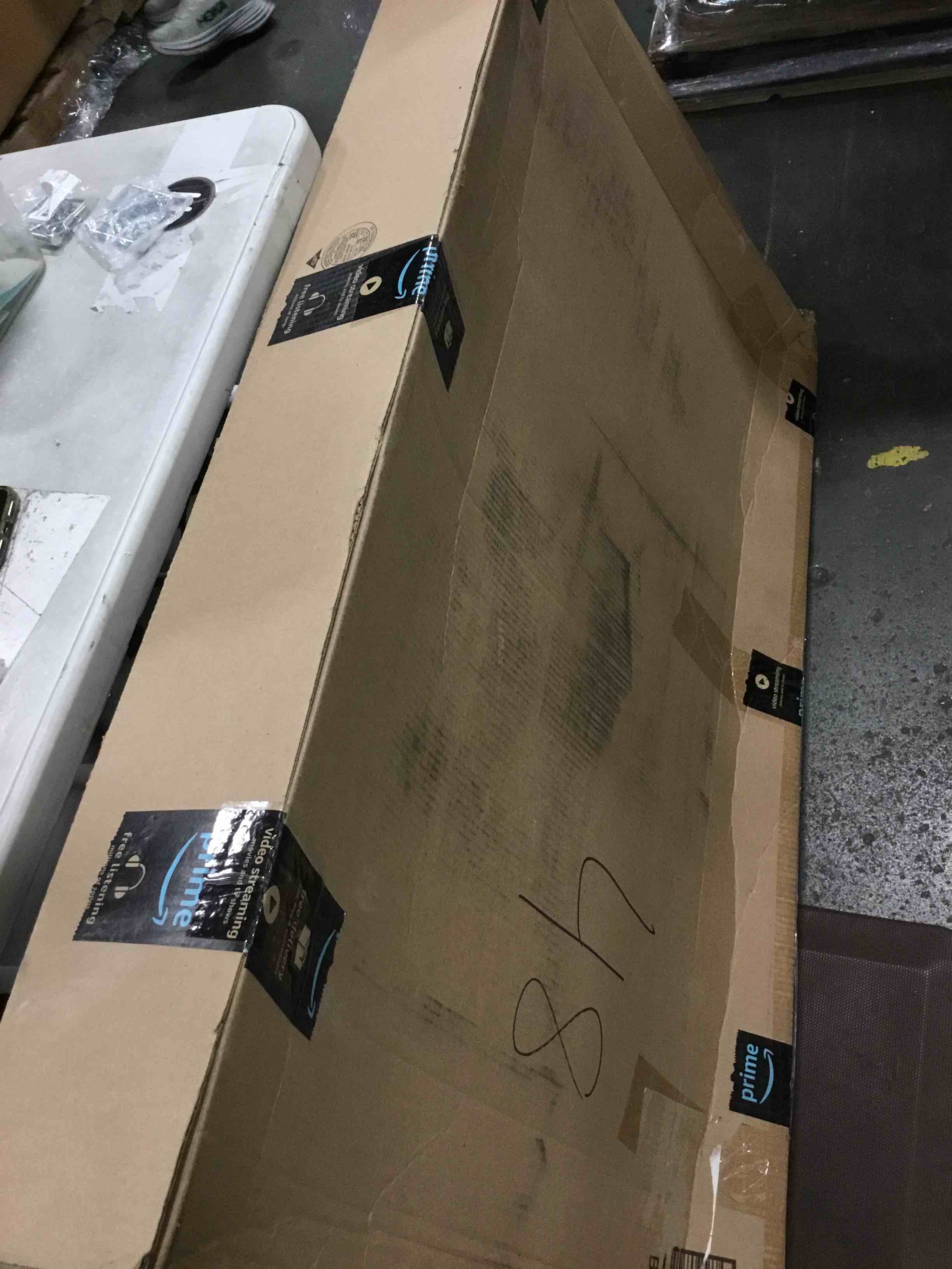https://s3.amazonaws.com/lotting-images-prod/bidfta/PNK0463342_1729771587033.jpeg
