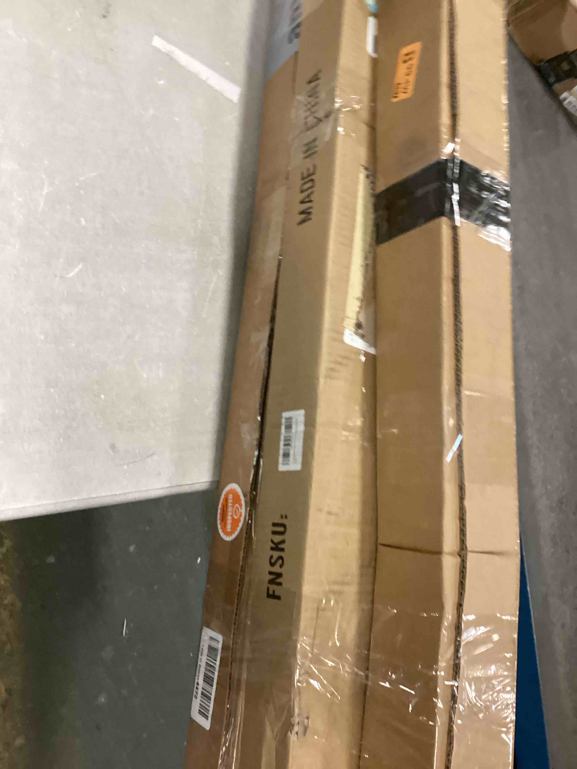 https://s3.amazonaws.com/lotting-images-prod/bidfta/PNK0463607_1729654568470.jpeg