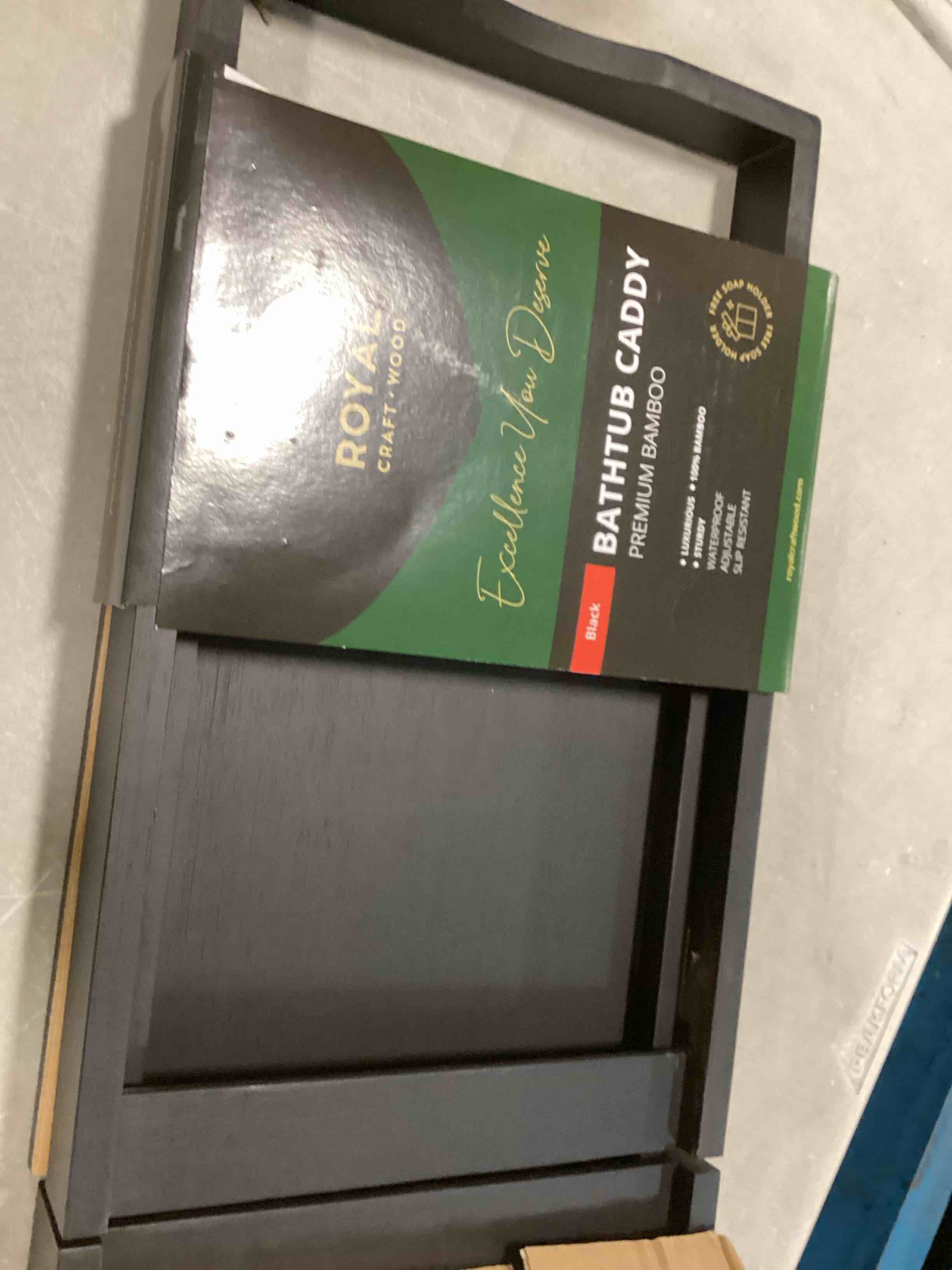 https://s3.amazonaws.com/lotting-images-prod/bidfta/PNK0463653_1729647603903.jpeg