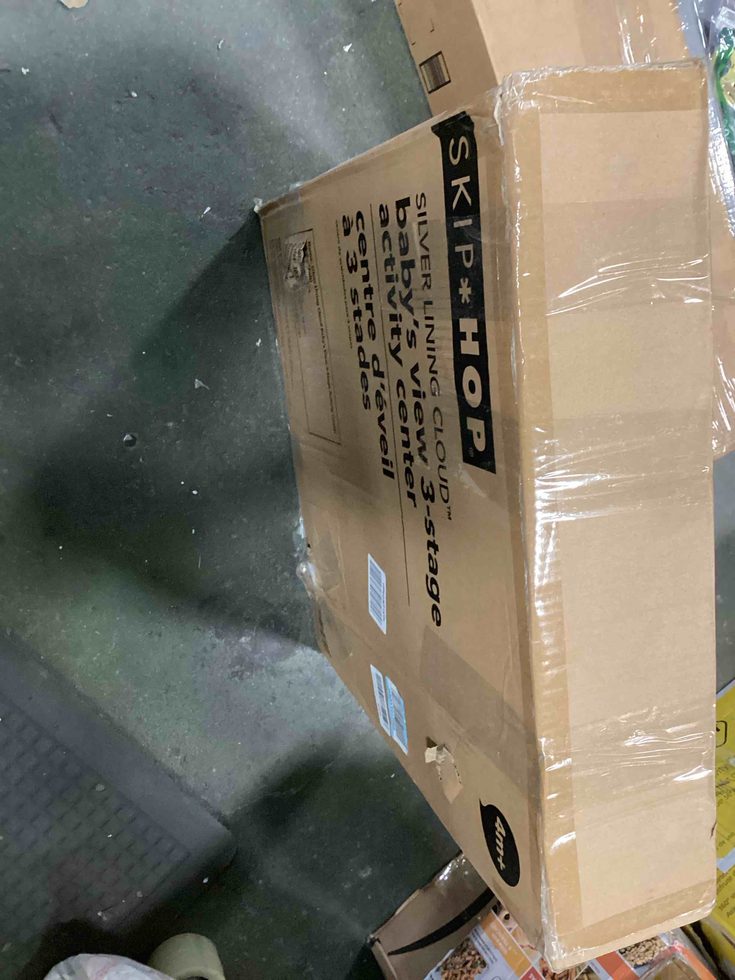 https://s3.amazonaws.com/lotting-images-prod/bidfta/PNK0463899_1729555209226.jpeg