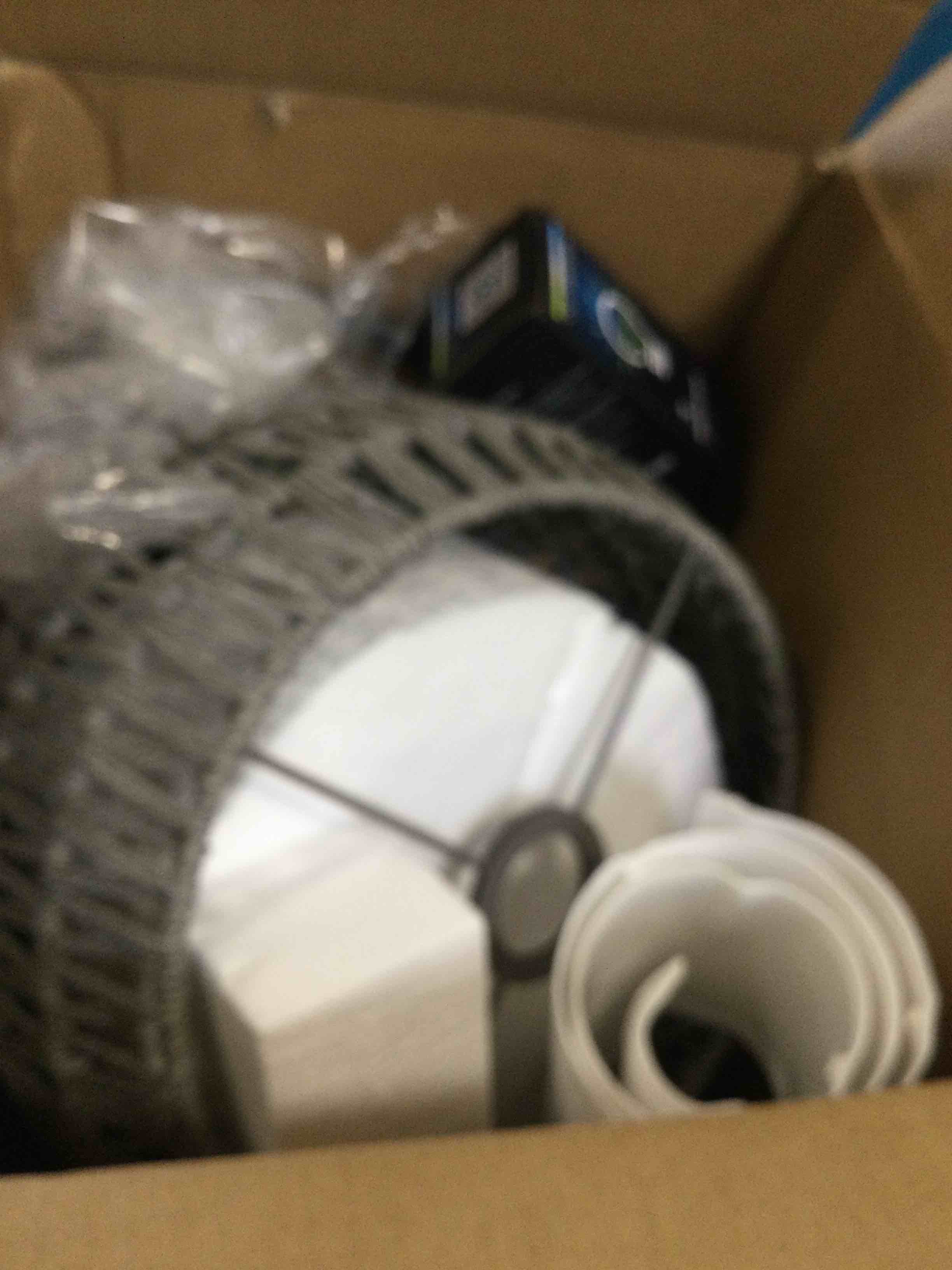 https://s3.amazonaws.com/lotting-images-prod/bidfta/PNK0464006_1730137677703.jpeg