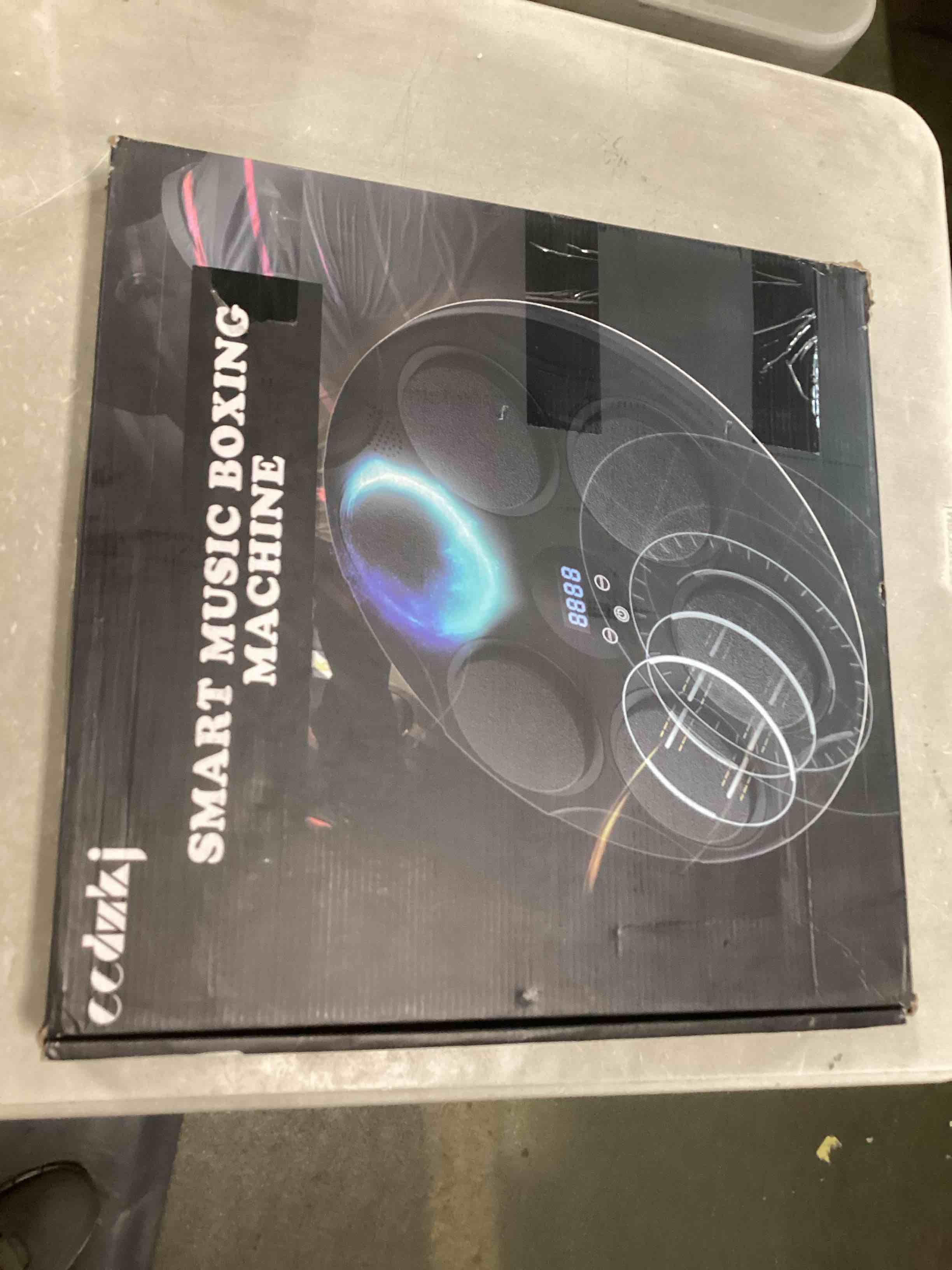 https://s3.amazonaws.com/lotting-images-prod/bidfta/PNK0466511_1729728970015.jpeg