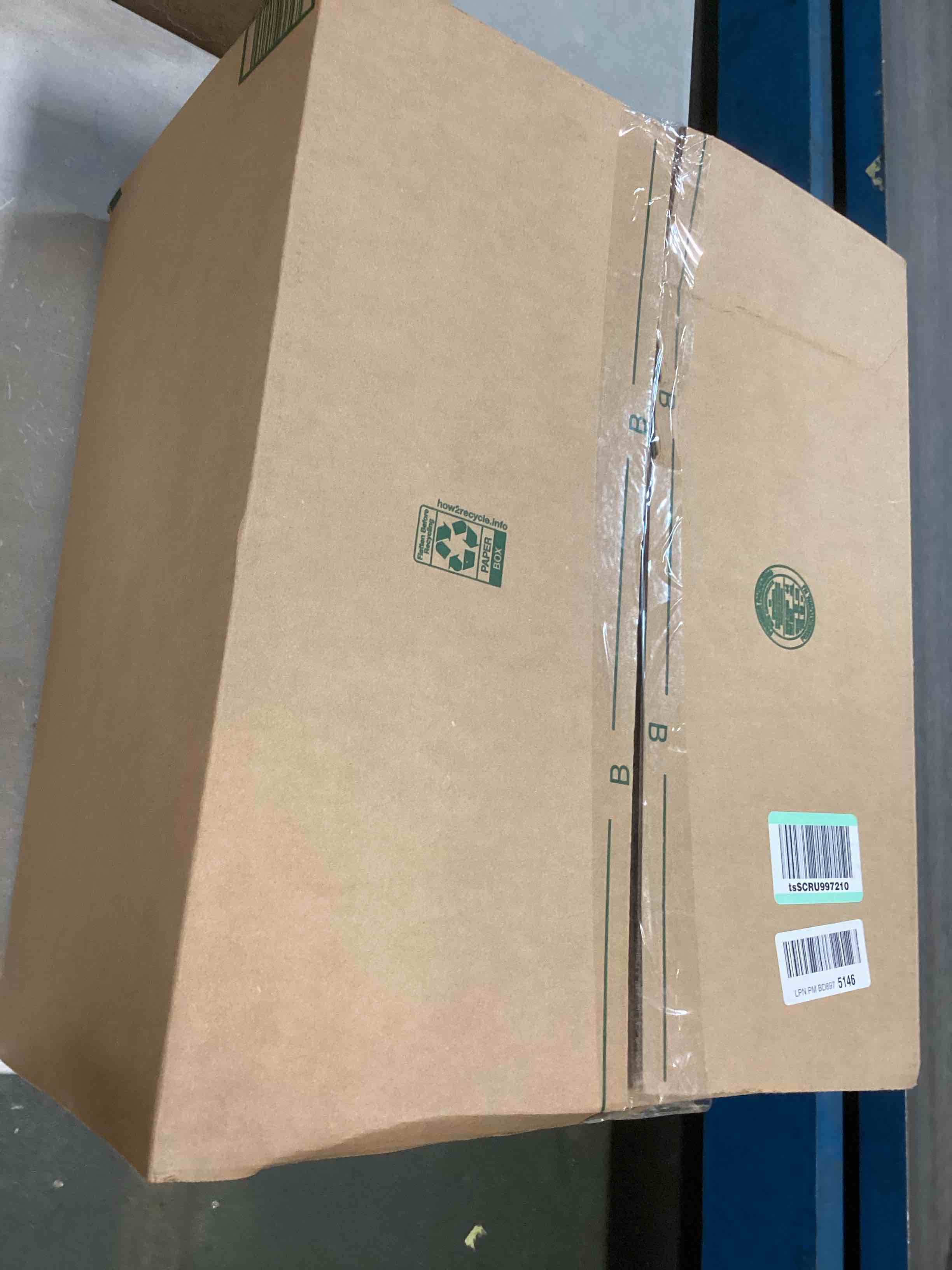 https://s3.amazonaws.com/lotting-images-prod/bidfta/PNK0466837_1729571605078.jpeg