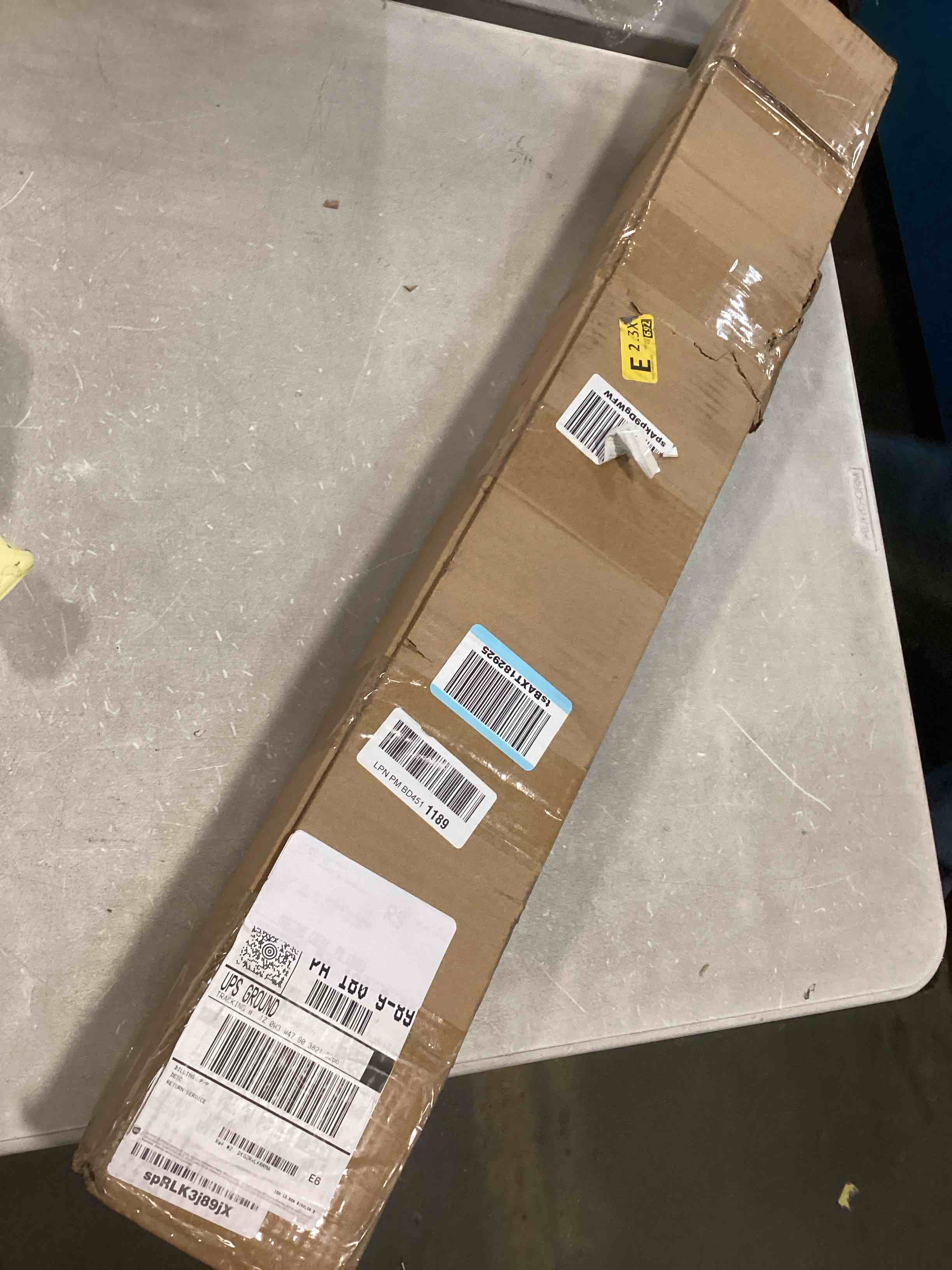 https://s3.amazonaws.com/lotting-images-prod/bidfta/PNK0466945_1729554637491.jpeg