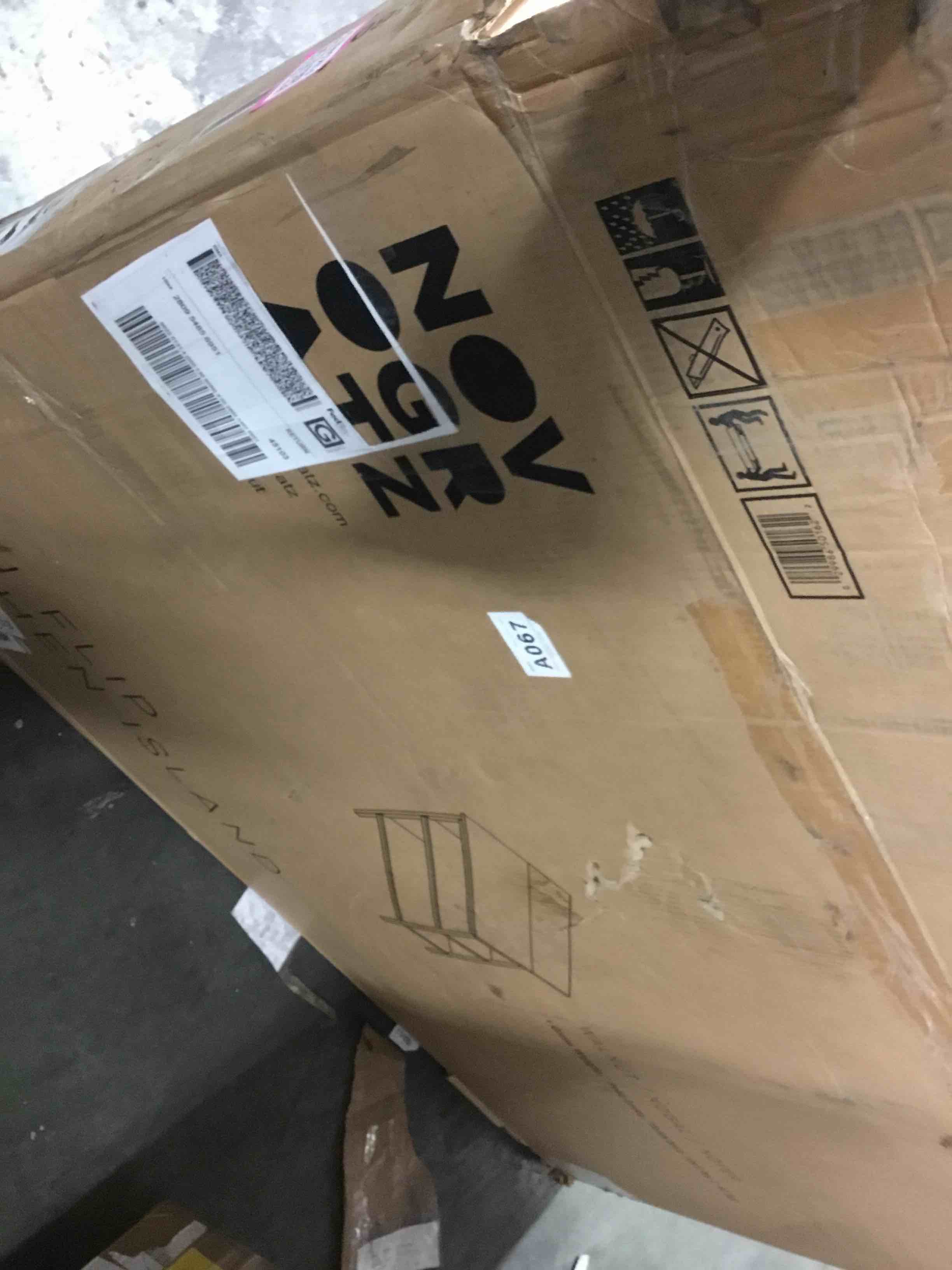 https://s3.amazonaws.com/lotting-images-prod/bidfta/PNK0468194_1730920674803.jpeg