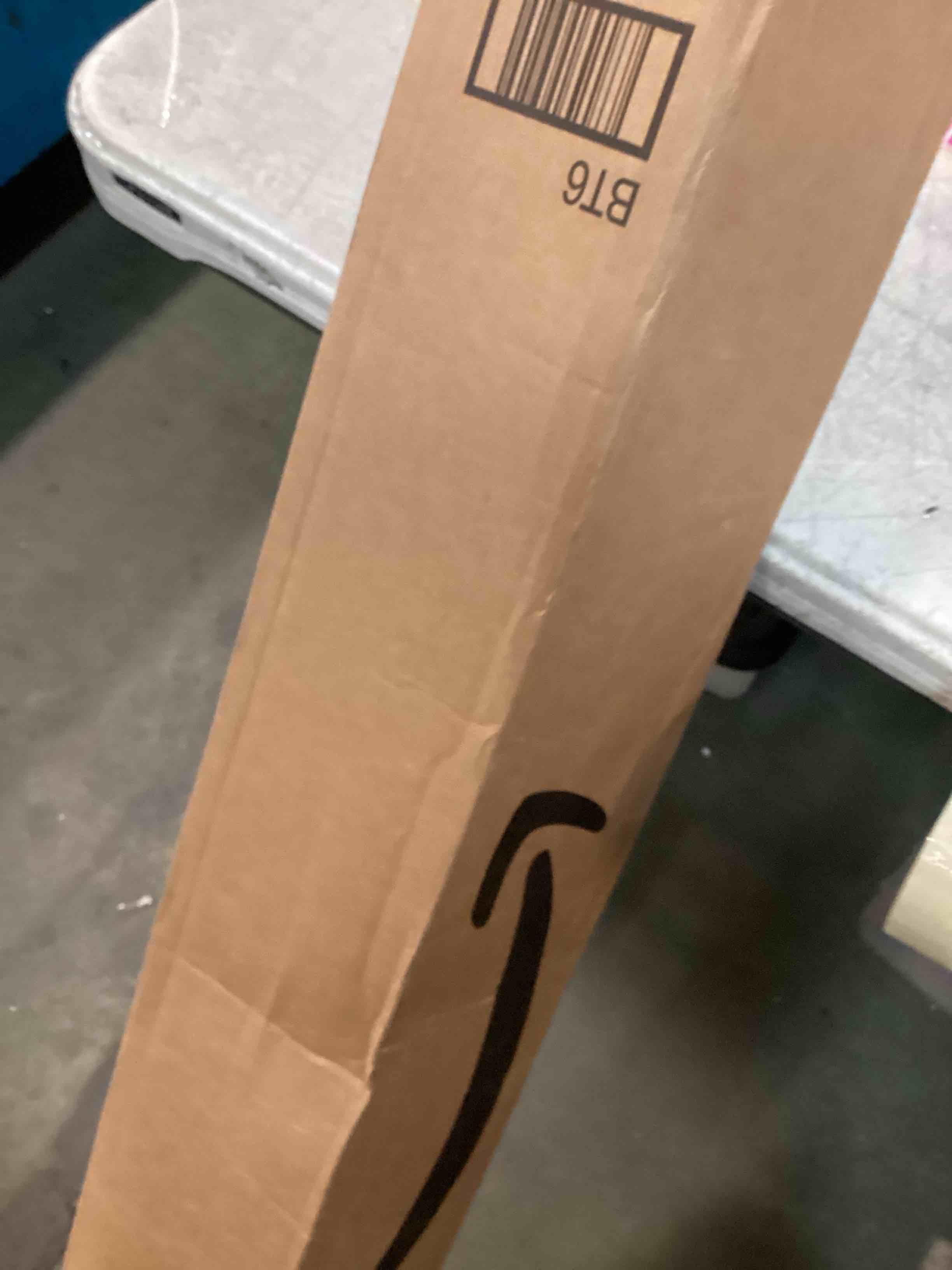 https://s3.amazonaws.com/lotting-images-prod/bidfta/PNK0468694_1729797480468.jpeg