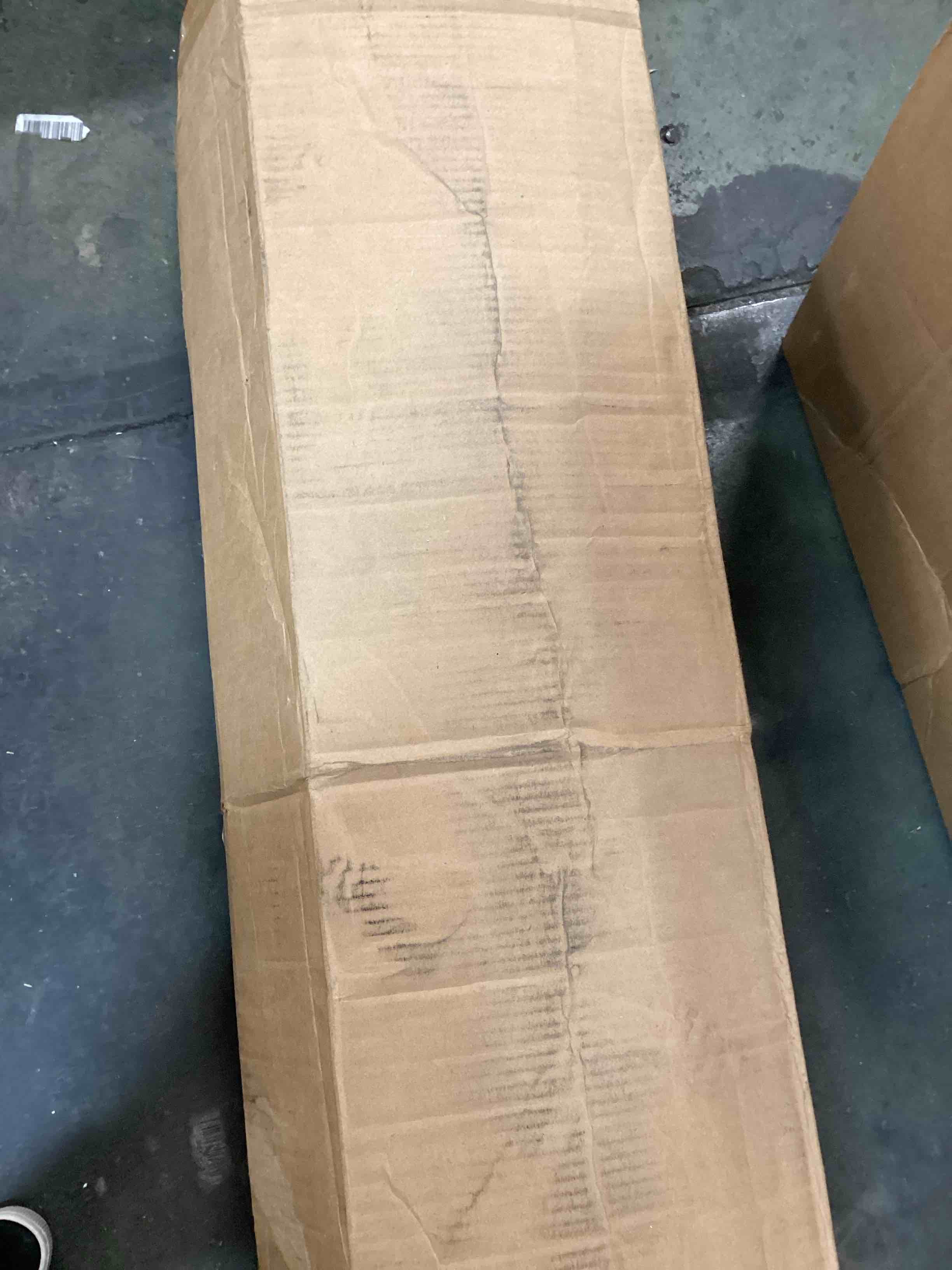 https://s3.amazonaws.com/lotting-images-prod/bidfta/PNK0469057_1729688934240.jpeg