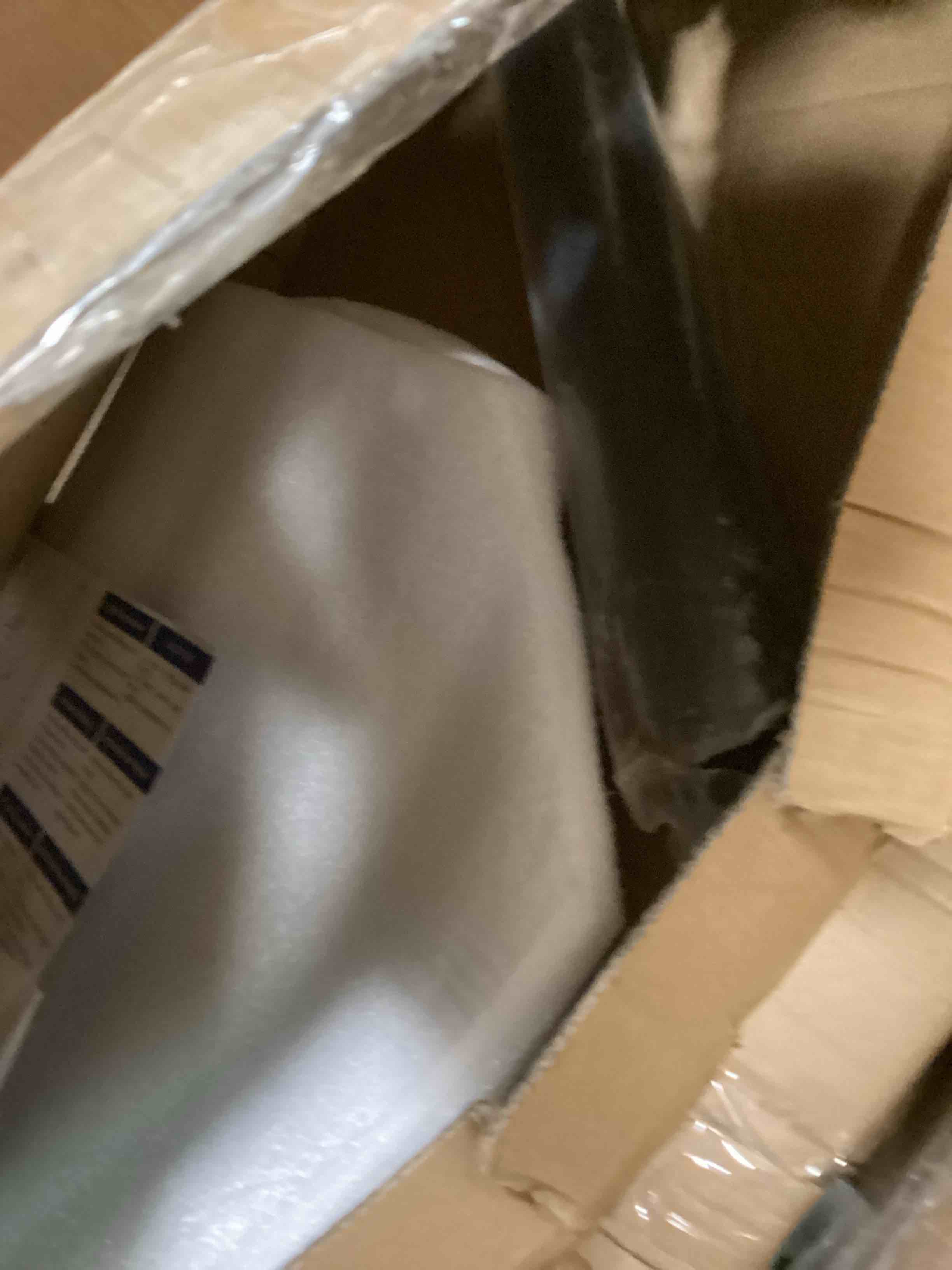 https://s3.amazonaws.com/lotting-images-prod/bidfta/PNK0470170_1730121031471.jpeg