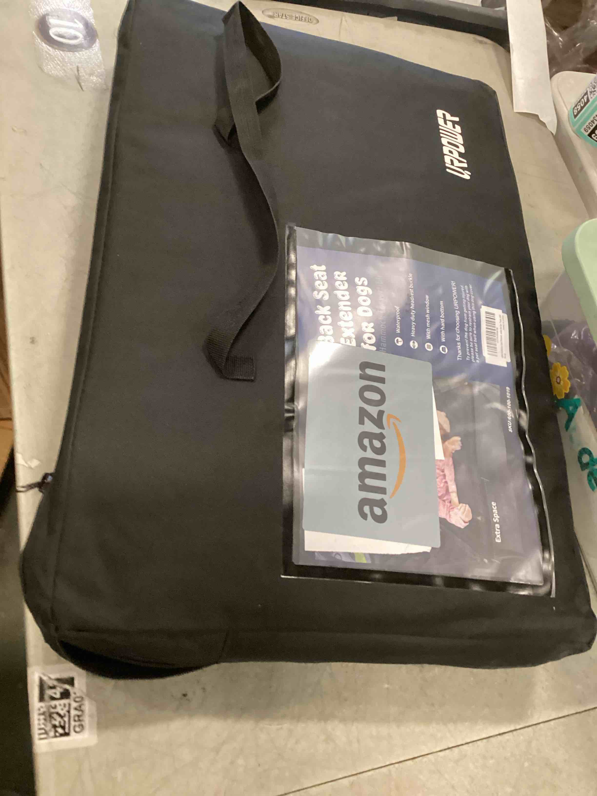 https://s3.amazonaws.com/lotting-images-prod/bidfta/PNK0470507_1729799579595.jpeg