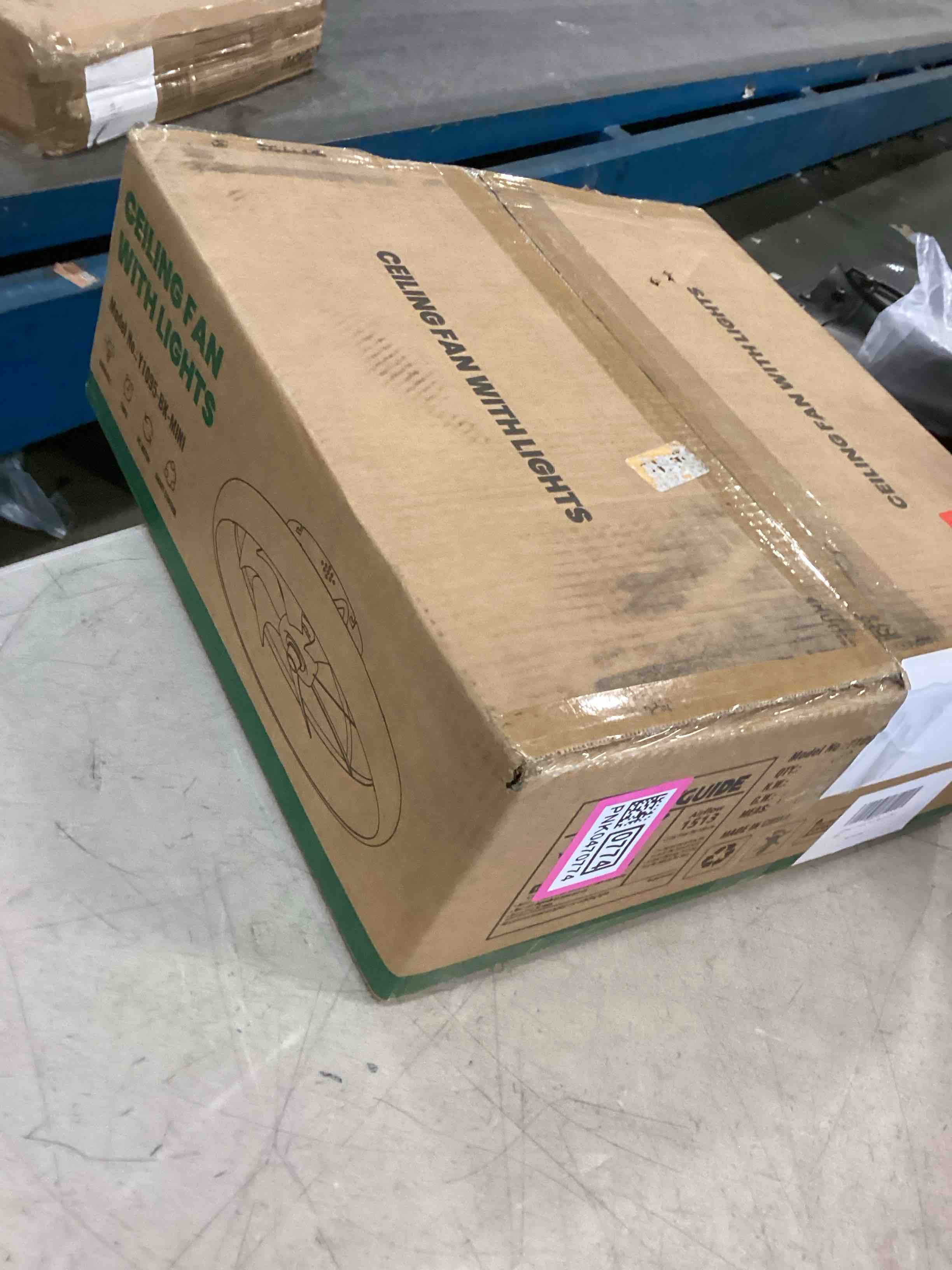 https://s3.amazonaws.com/lotting-images-prod/bidfta/PNK0470774_1729709475408.jpeg