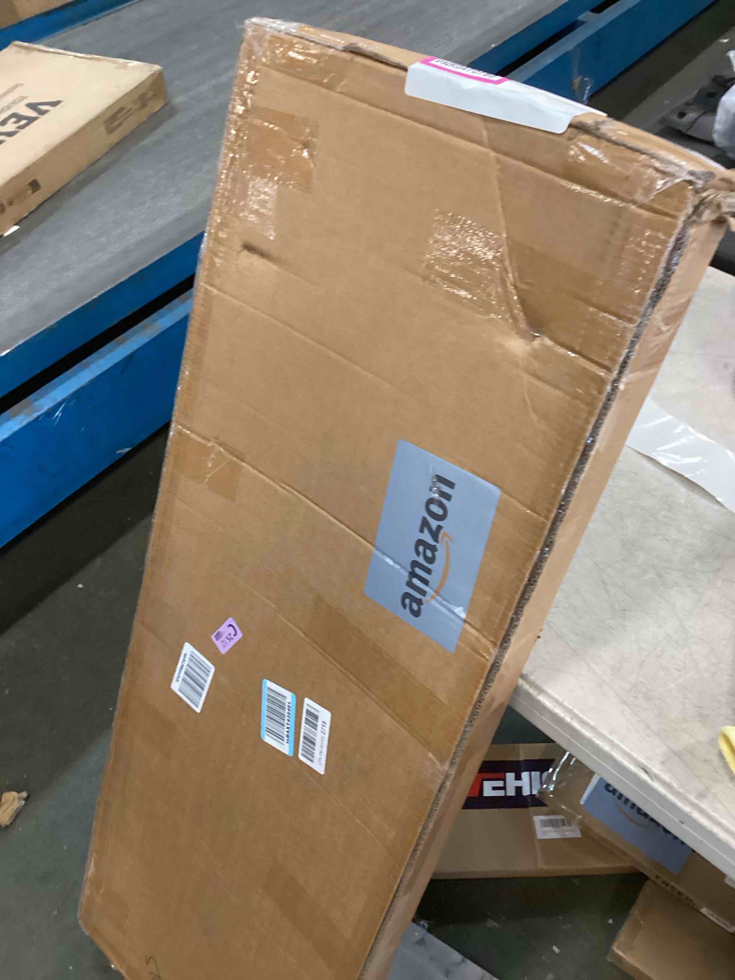 https://s3.amazonaws.com/lotting-images-prod/bidfta/PNK0470780_1729708211992.jpeg