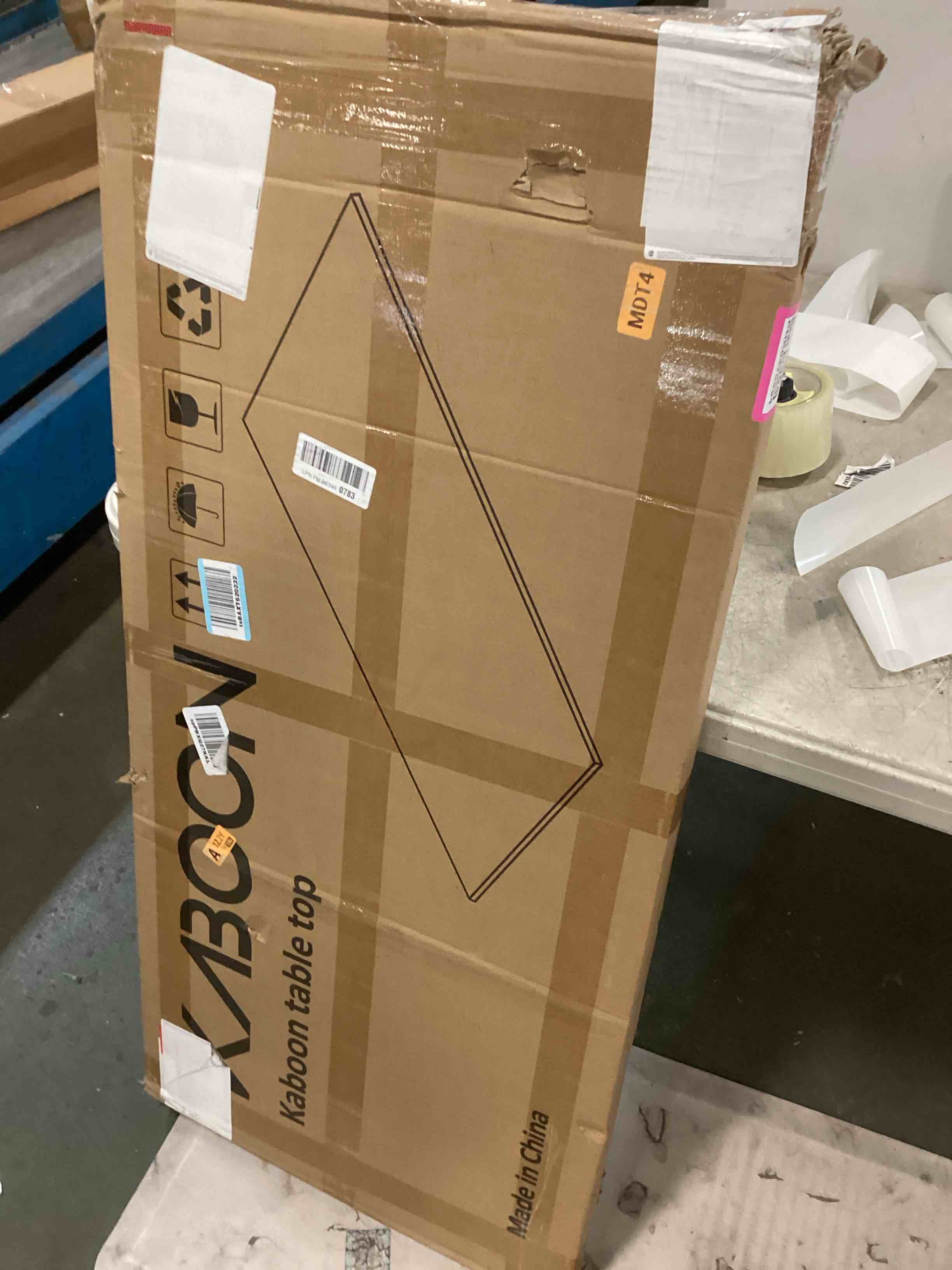 https://s3.amazonaws.com/lotting-images-prod/bidfta/PNK0470954_1729688084788.jpeg