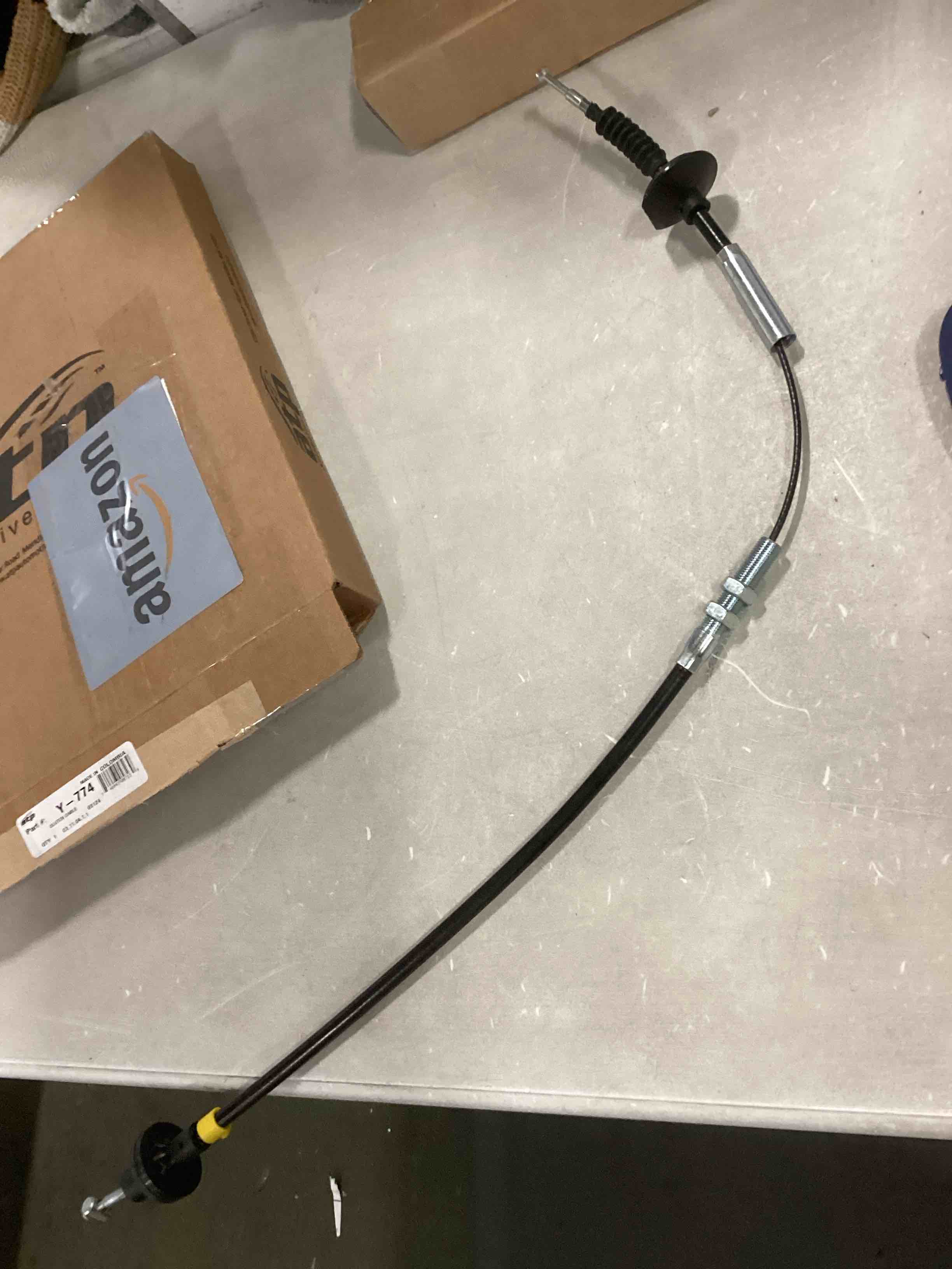 https://s3.amazonaws.com/lotting-images-prod/bidfta/PNK0471522_1729190312499.jpeg