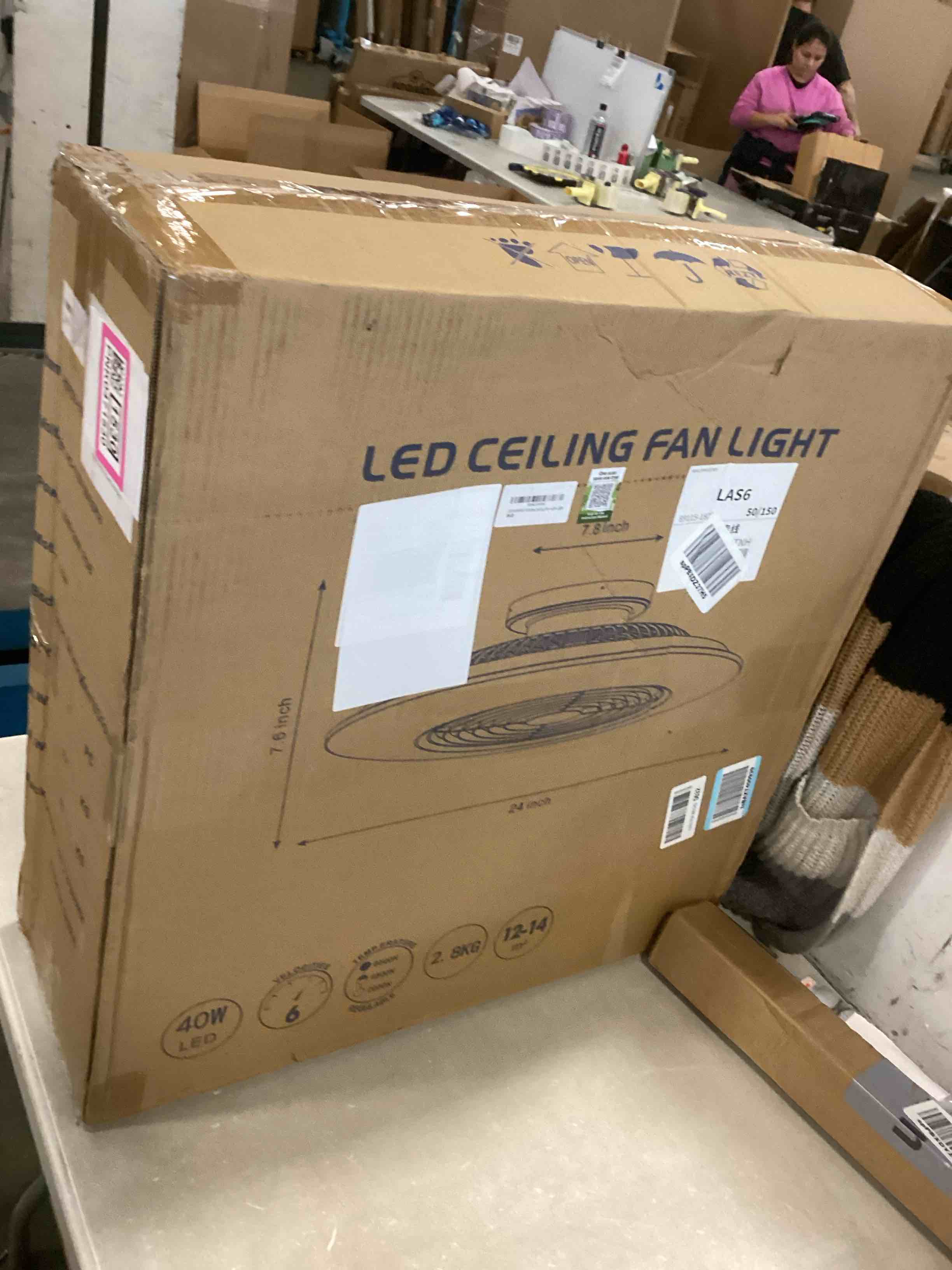 https://s3.amazonaws.com/lotting-images-prod/bidfta/PNK0471530_1729189690996.jpeg
