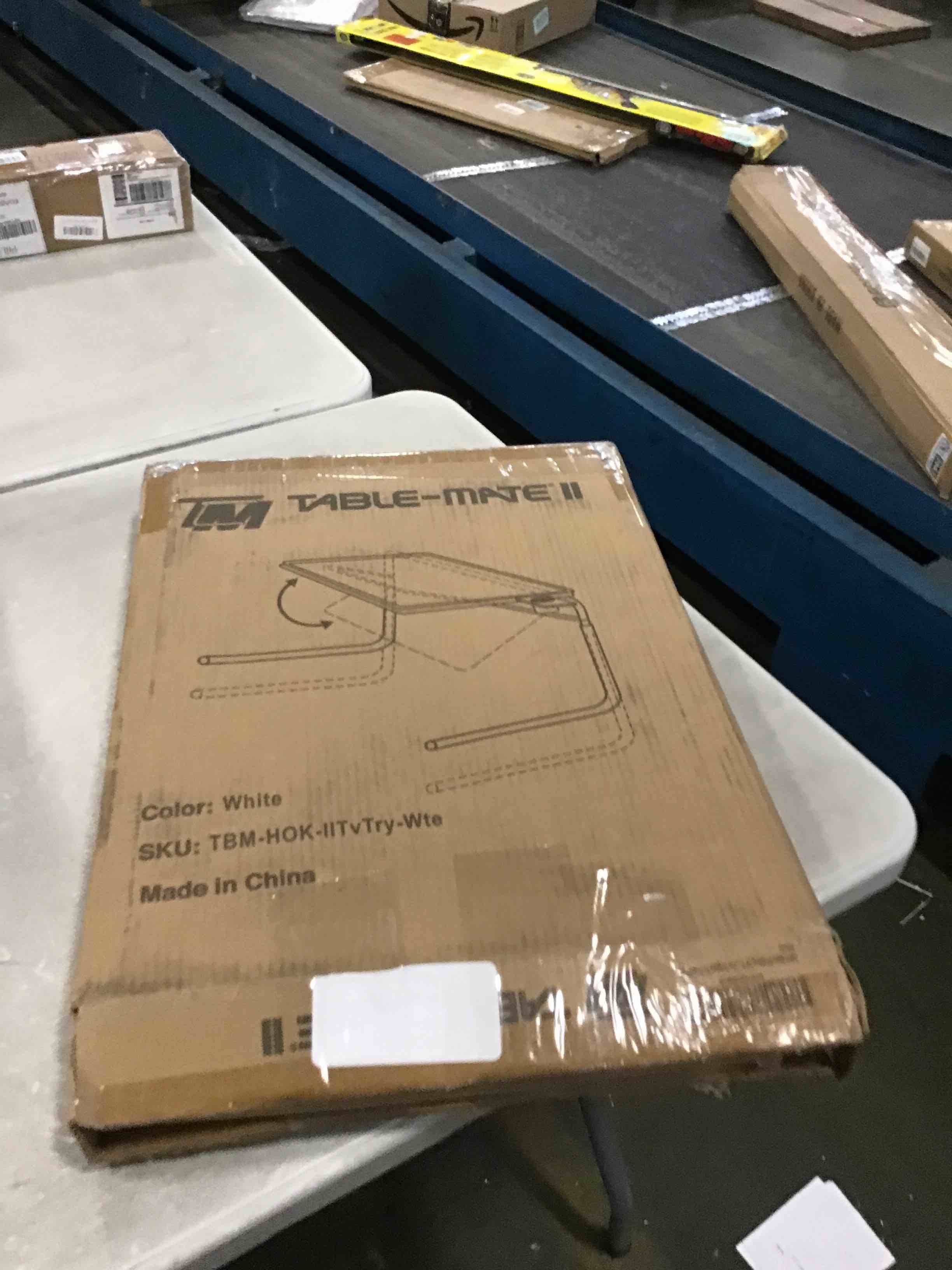 https://s3.amazonaws.com/lotting-images-prod/bidfta/PNK0472182_1731346084100.jpeg