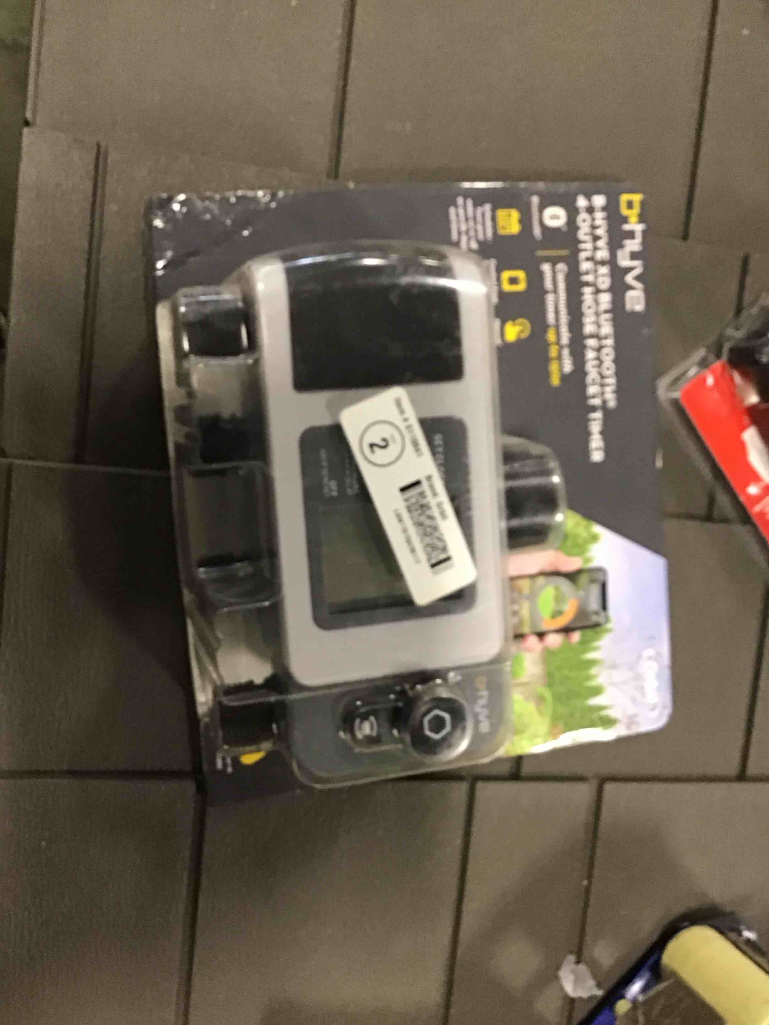 https://s3.amazonaws.com/lotting-images-prod/bidfta/PNK0472503_1730986953102.jpeg