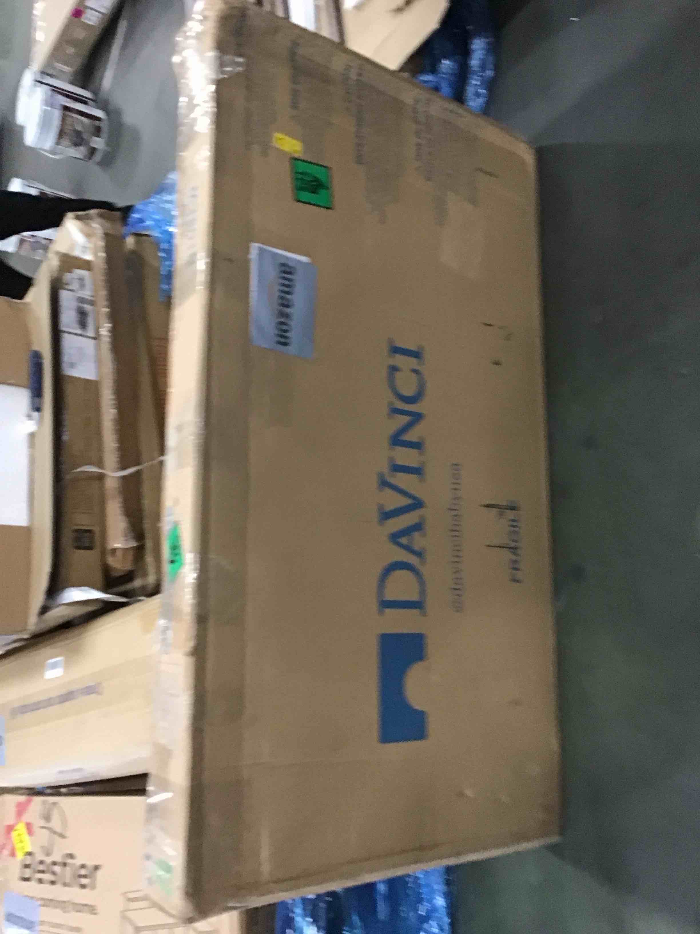 https://s3.amazonaws.com/lotting-images-prod/bidfta/PNK0472852_1730490826147.jpeg