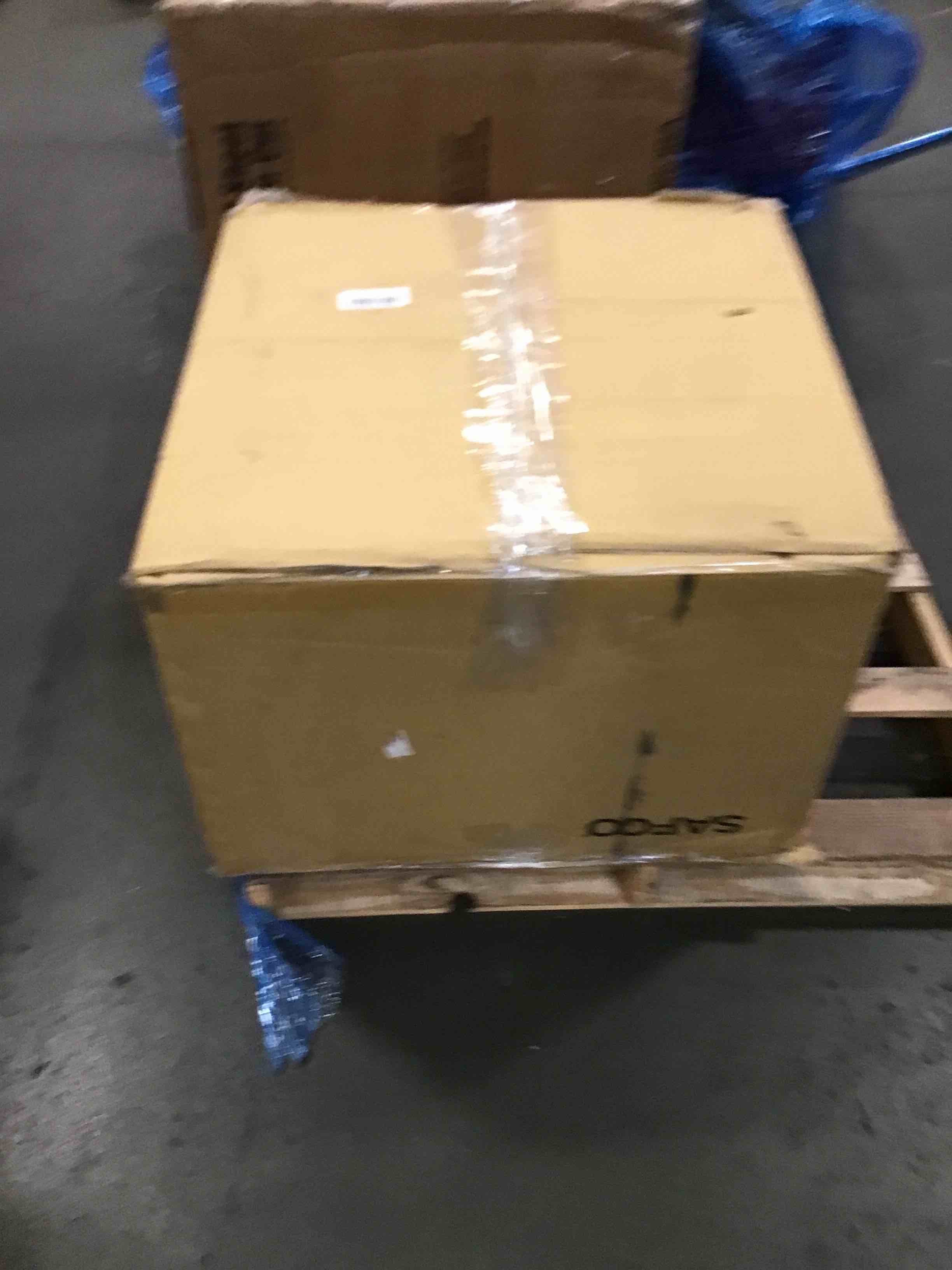 https://s3.amazonaws.com/lotting-images-prod/bidfta/PNK0472989_1730390173715.jpeg