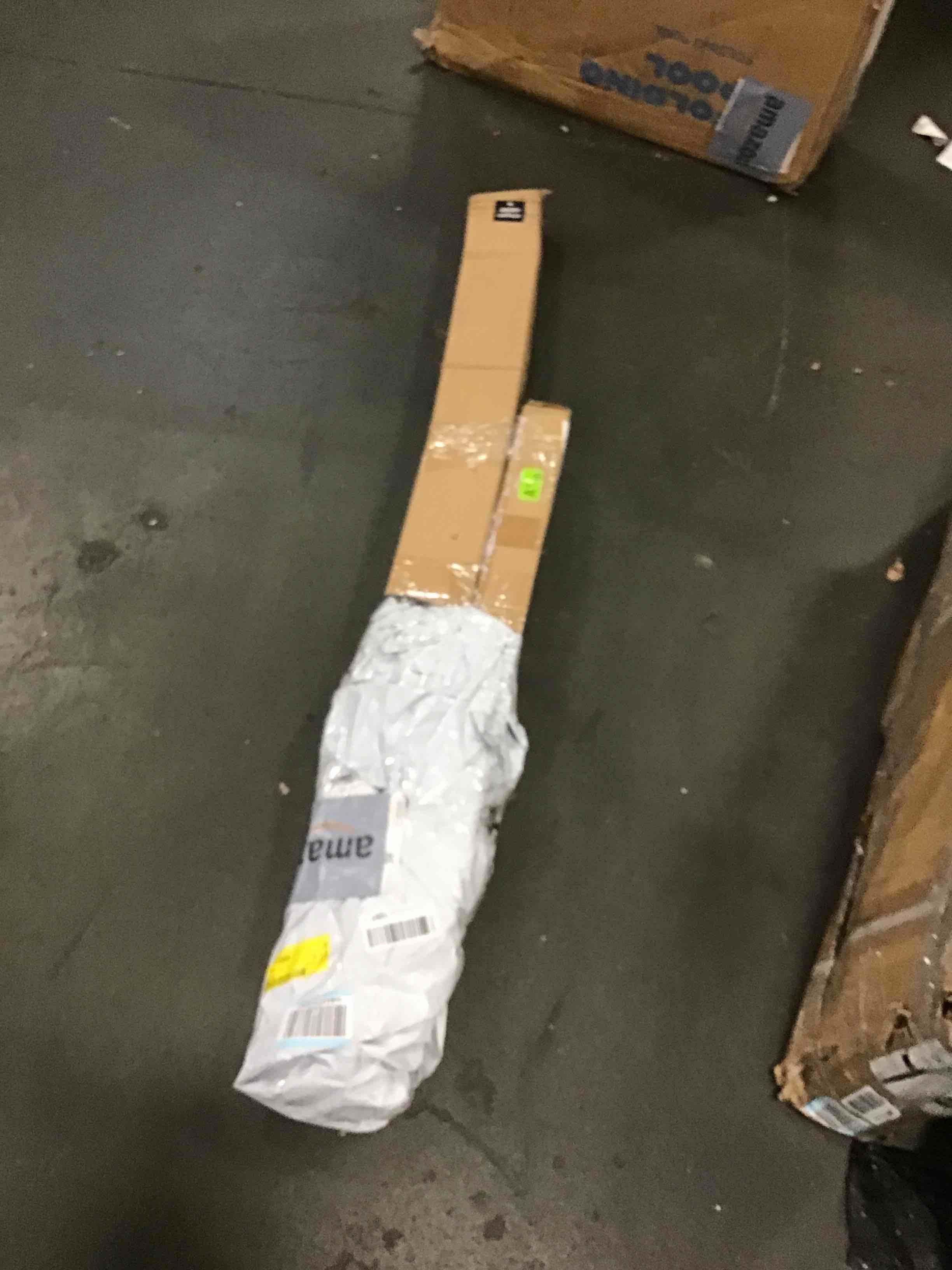 https://s3.amazonaws.com/lotting-images-prod/bidfta/PNK0473225_1730209873137.jpeg