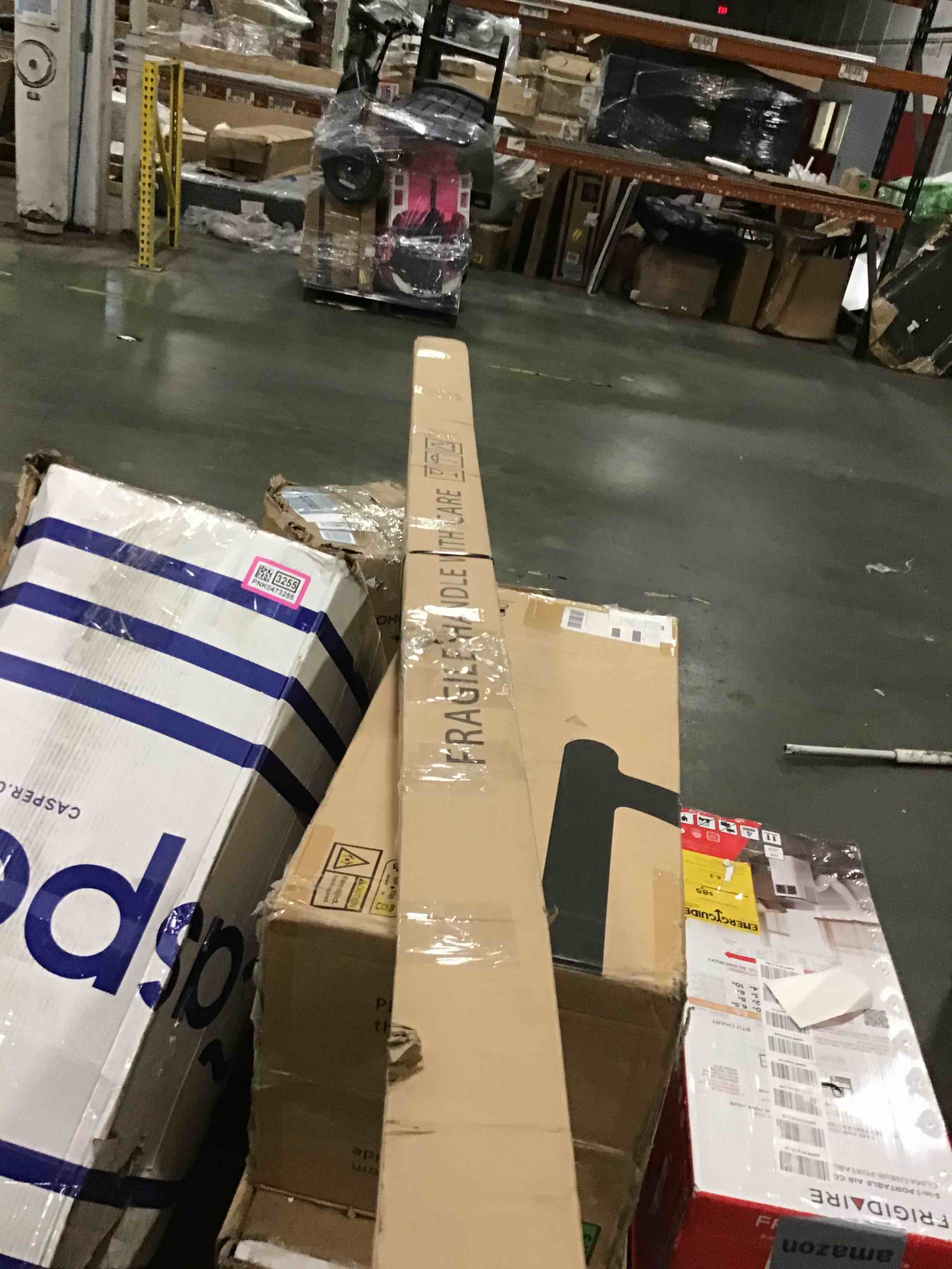 https://s3.amazonaws.com/lotting-images-prod/bidfta/PNK0473254_1730202315818.jpeg
