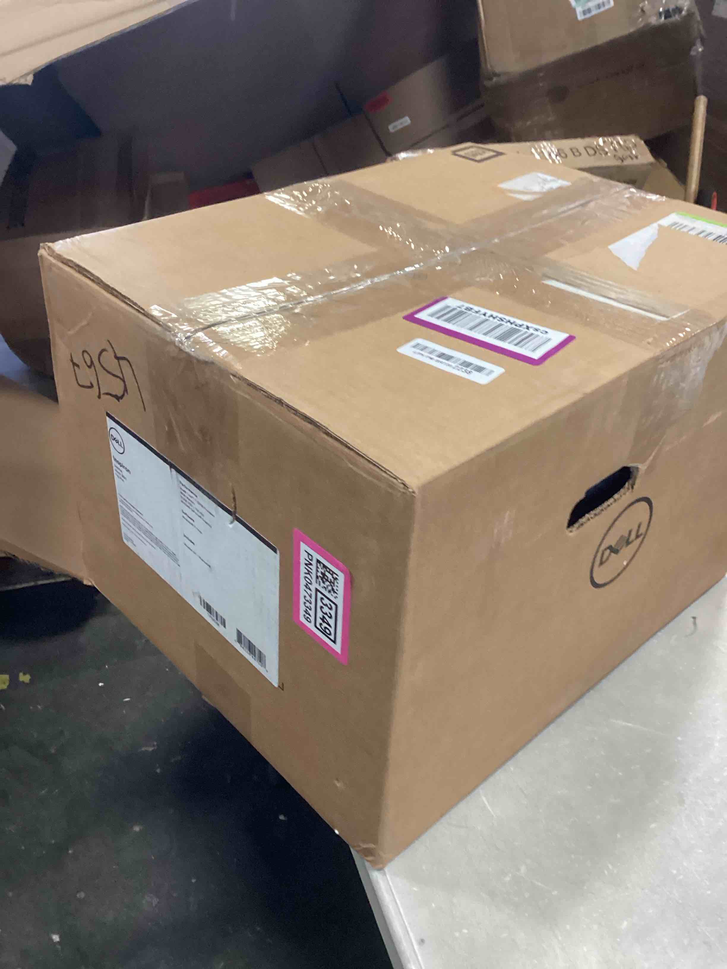https://s3.amazonaws.com/lotting-images-prod/bidfta/PNK0473349_1729270611448.jpeg