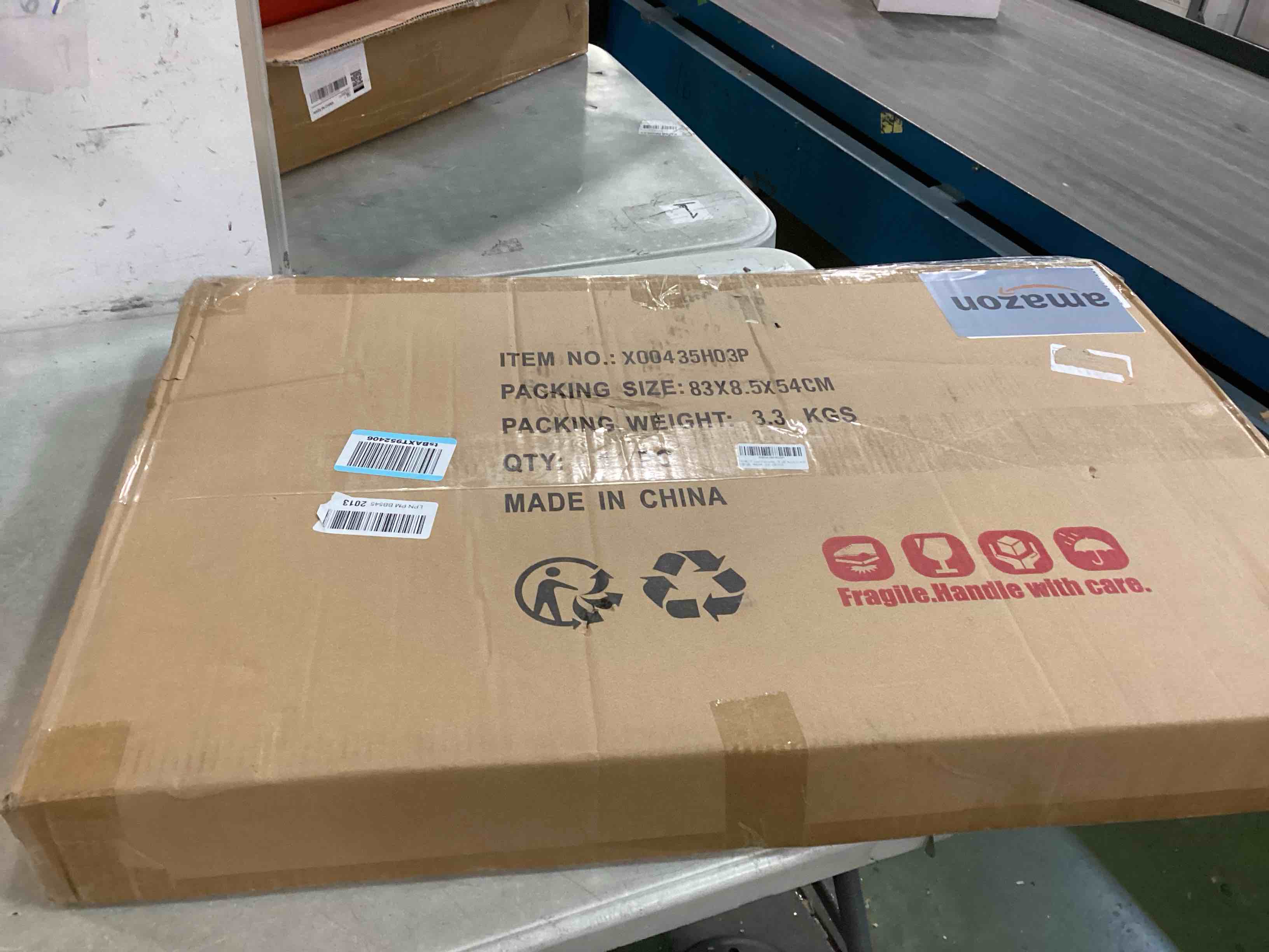 https://s3.amazonaws.com/lotting-images-prod/bidfta/PNK0475042_1730349757747.jpeg