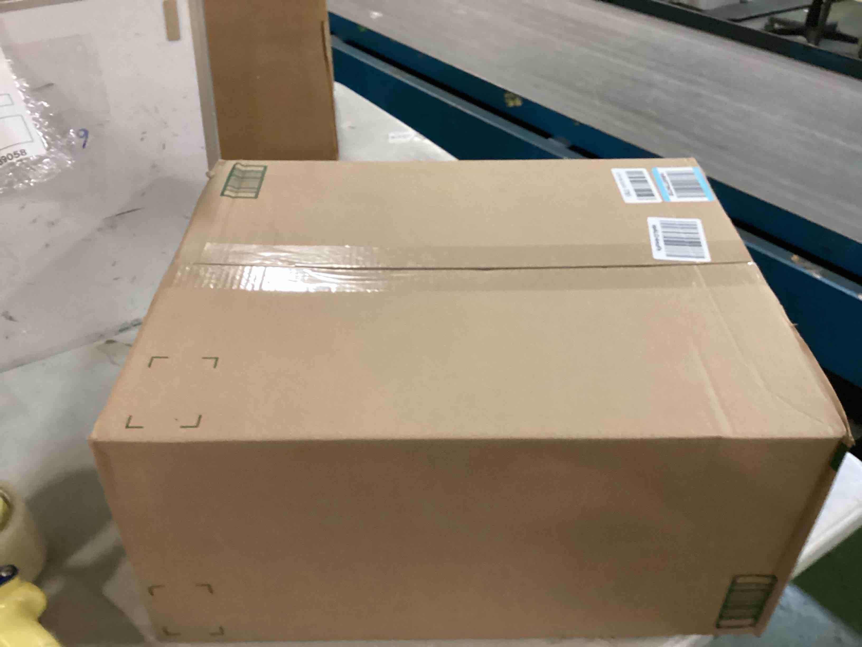 https://s3.amazonaws.com/lotting-images-prod/bidfta/PNK0475664_1729912874029.jpeg