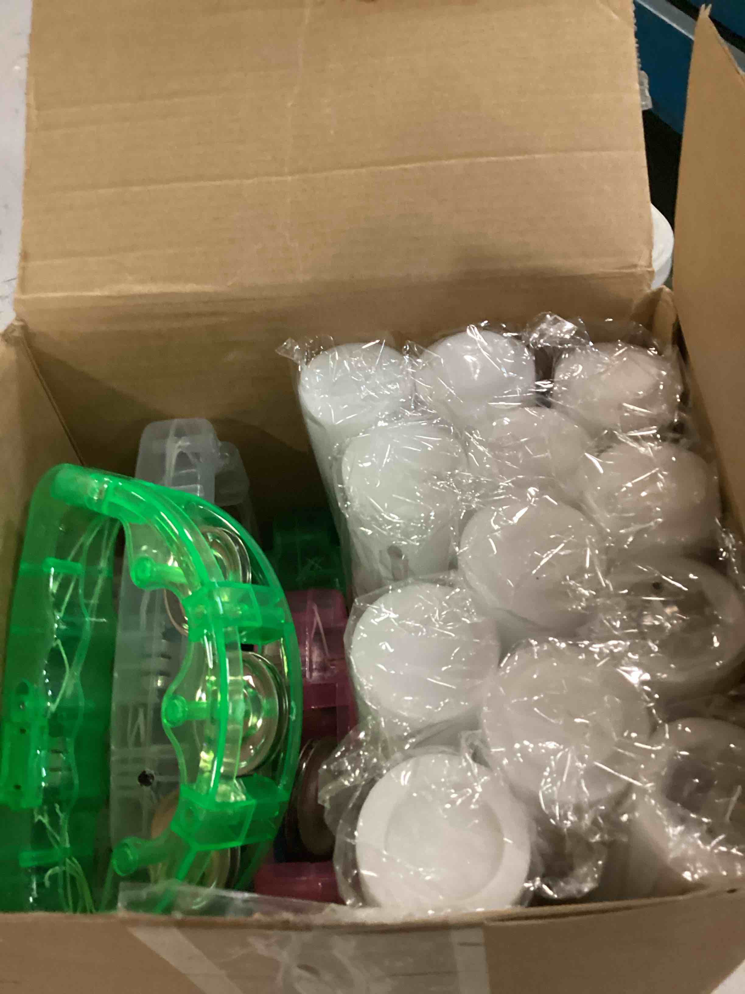 https://s3.amazonaws.com/lotting-images-prod/bidfta/PNK0475790_1729894381560.jpeg