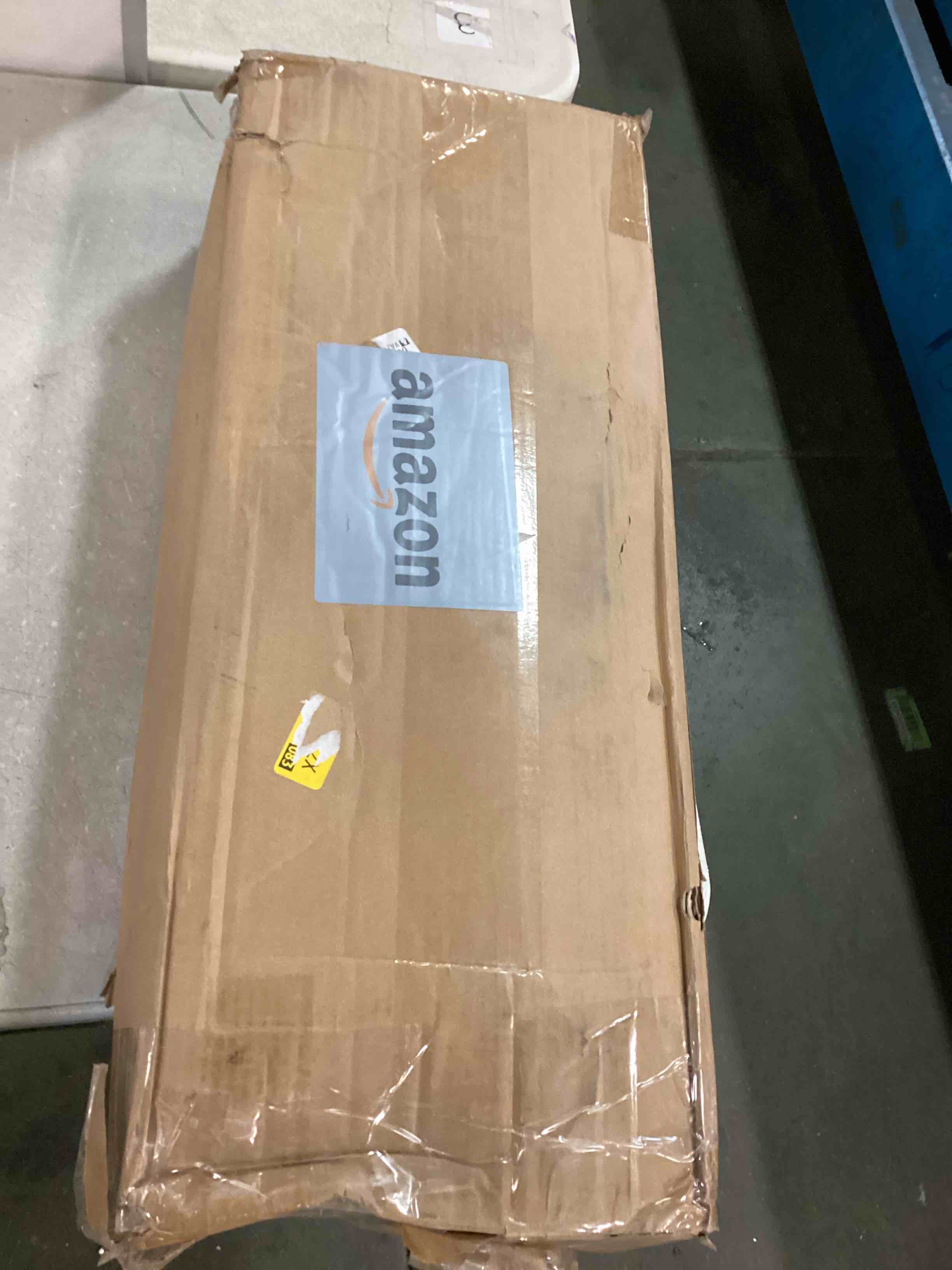 https://s3.amazonaws.com/lotting-images-prod/bidfta/PNK0476075_1730328202959.jpeg
