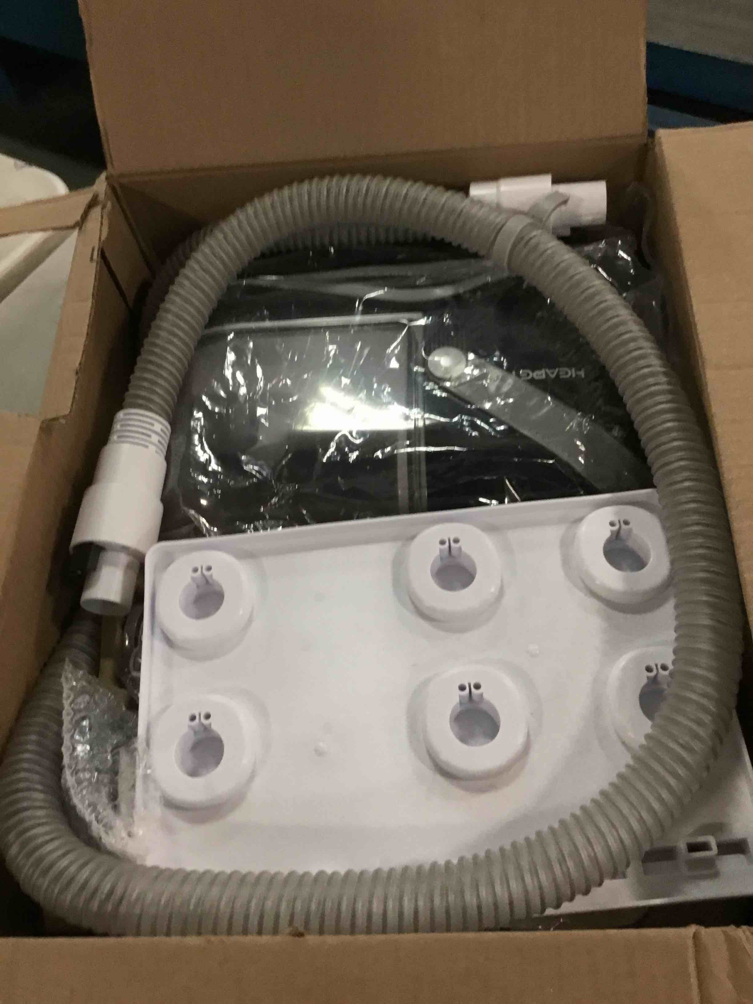 https://s3.amazonaws.com/lotting-images-prod/bidfta/PNK0476532_1730158459686.jpeg