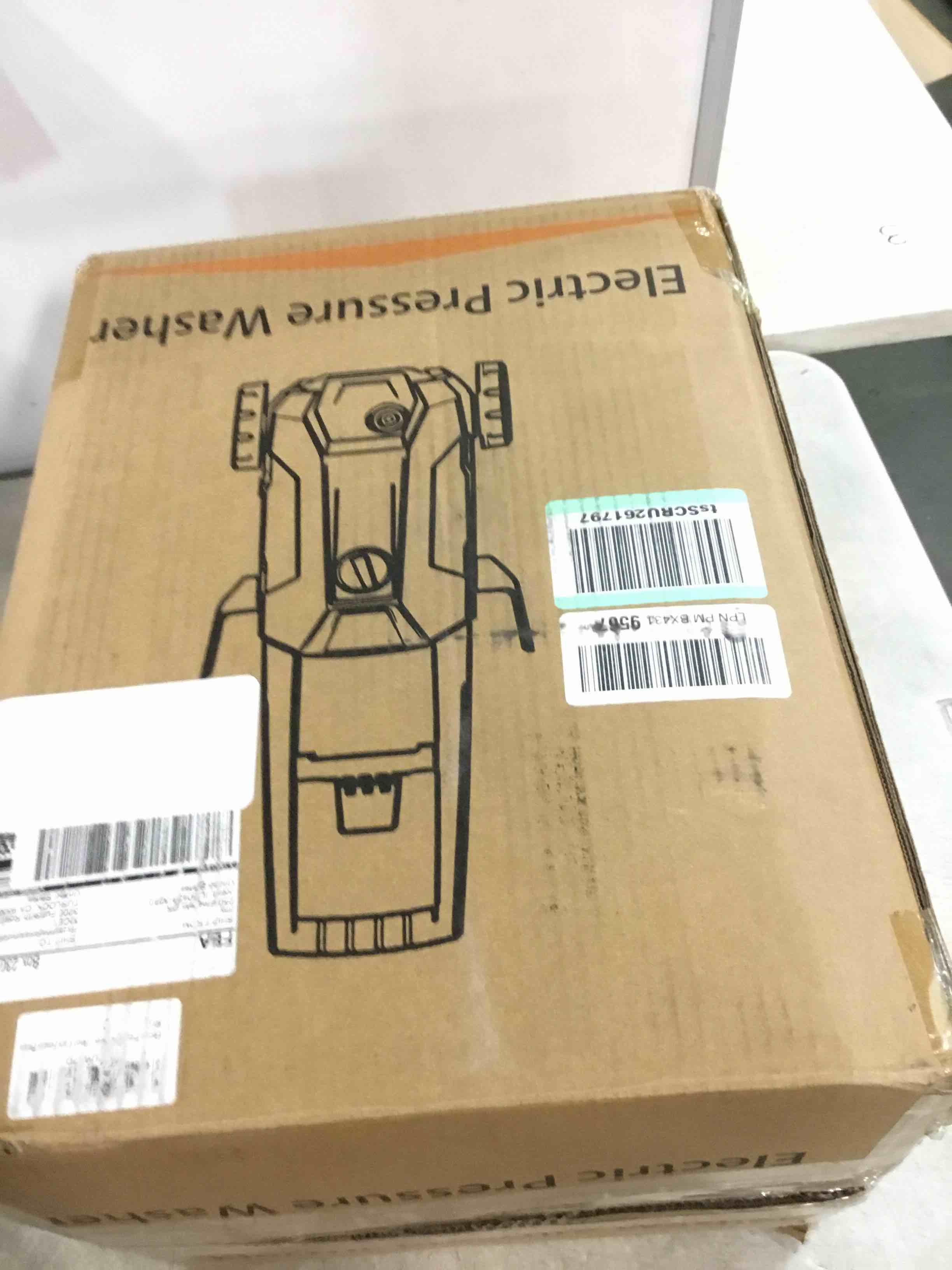 https://s3.amazonaws.com/lotting-images-prod/bidfta/PNK0477178_1729727269646.jpeg