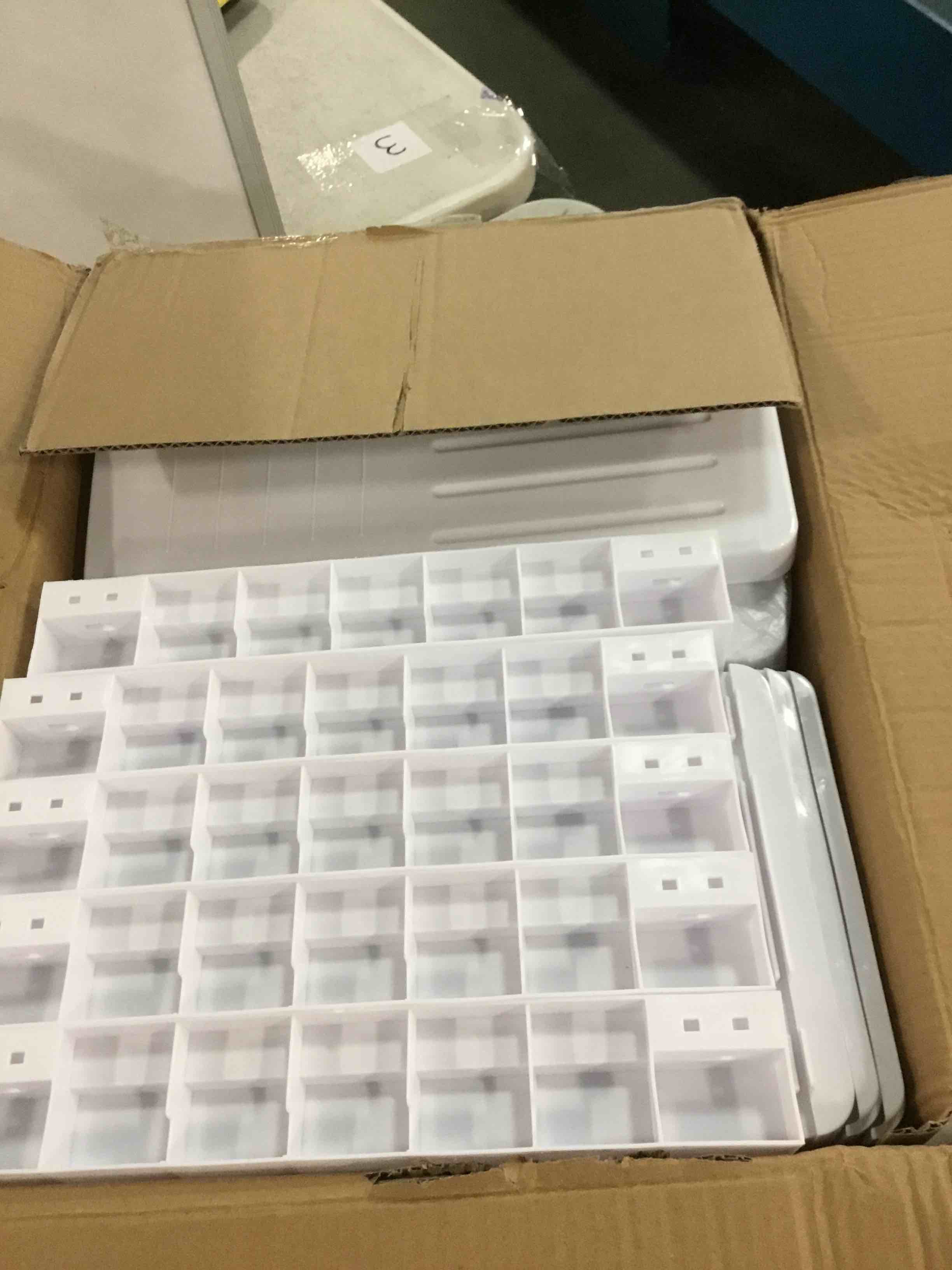 https://s3.amazonaws.com/lotting-images-prod/bidfta/PNK0477450_1729637054752.jpeg