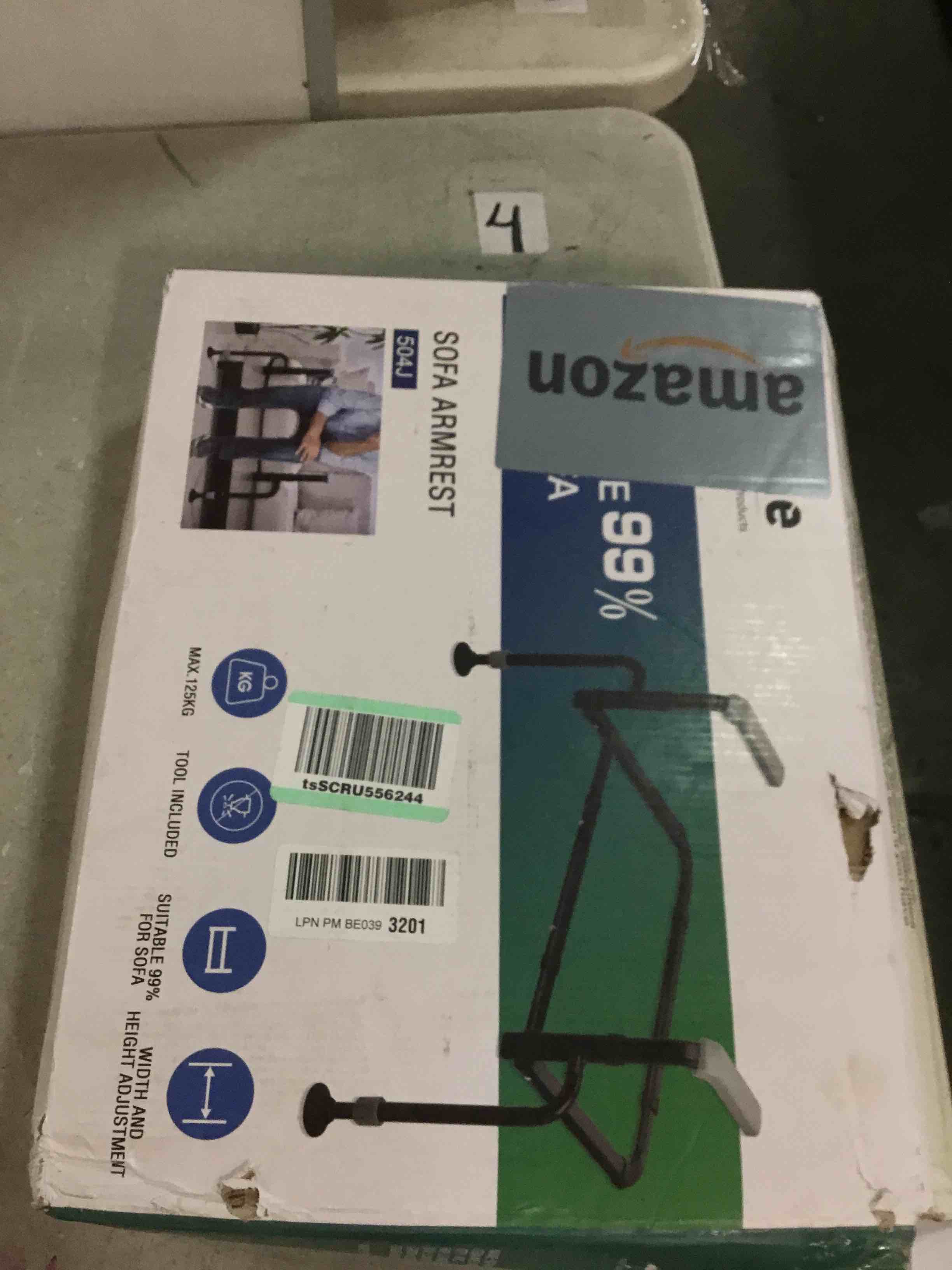 https://s3.amazonaws.com/lotting-images-prod/bidfta/PNK0477557_1729568225892.jpeg