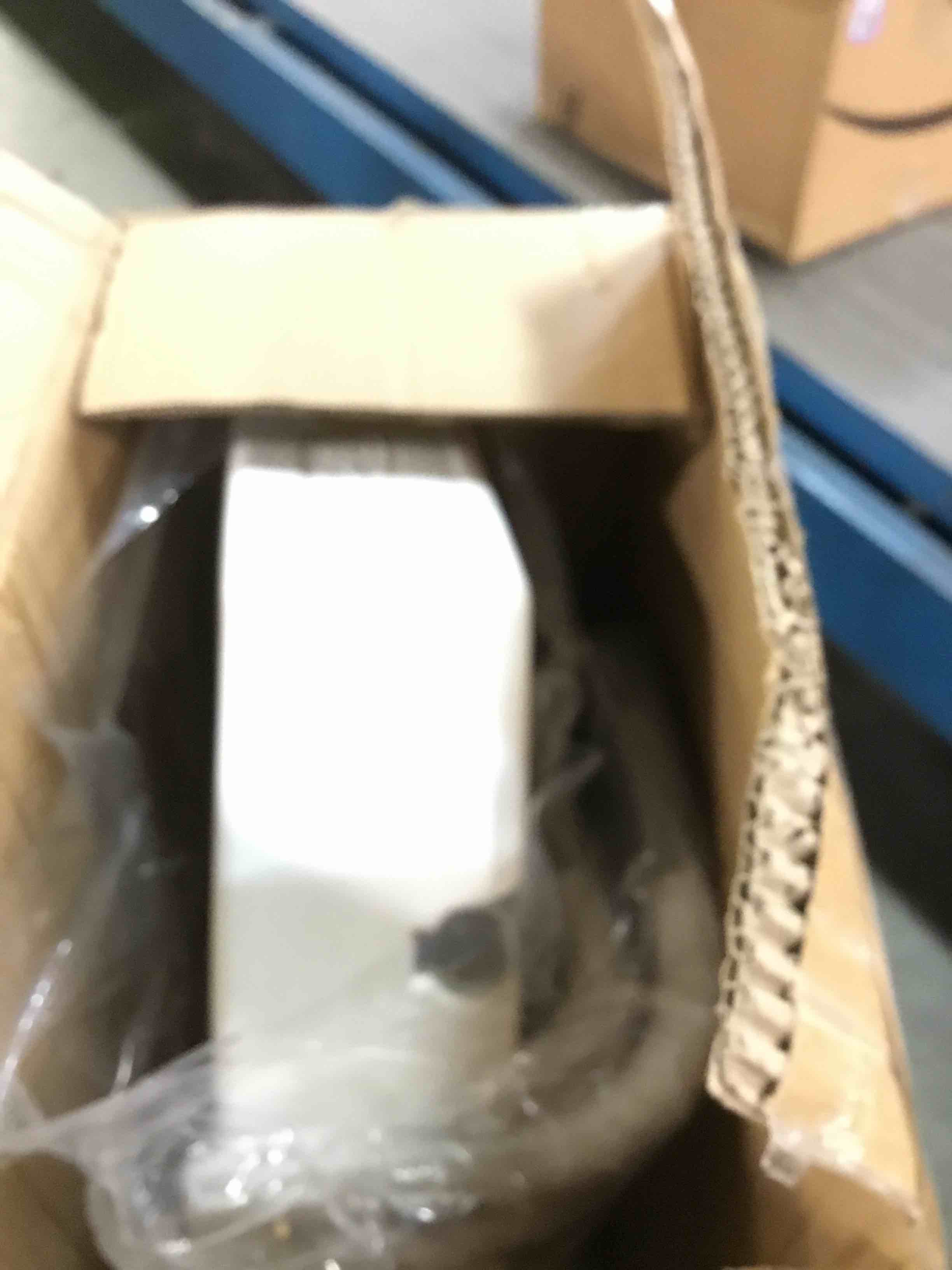 https://s3.amazonaws.com/lotting-images-prod/bidfta/PNK0477824_1729305012391.jpeg