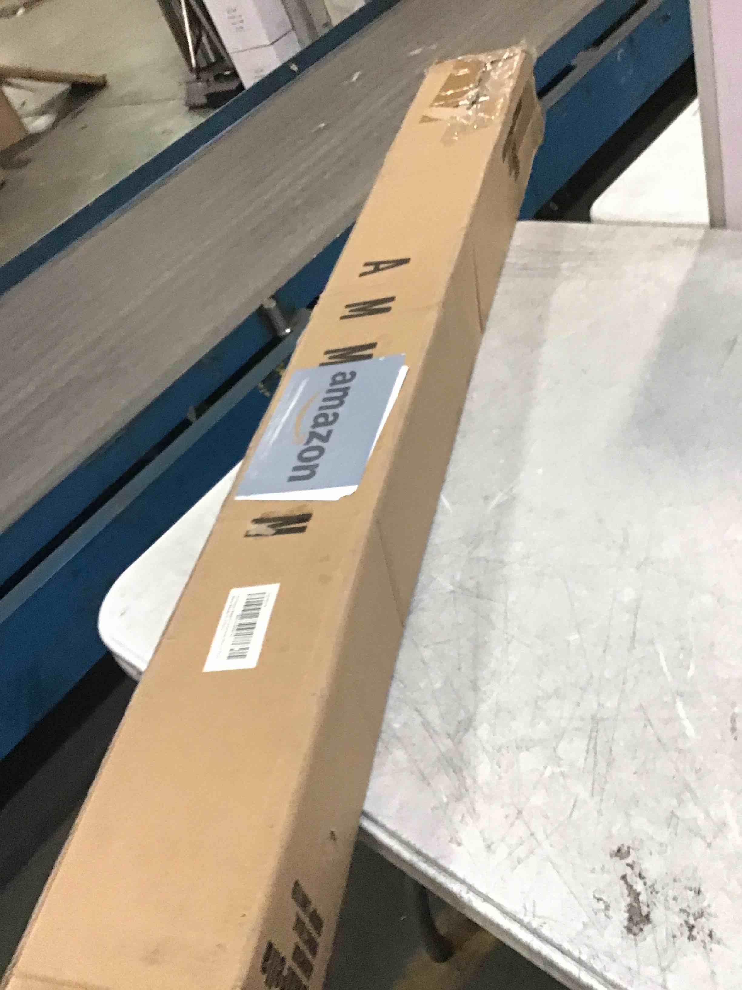 https://s3.amazonaws.com/lotting-images-prod/bidfta/PNK0480262_1729346188133.jpeg
