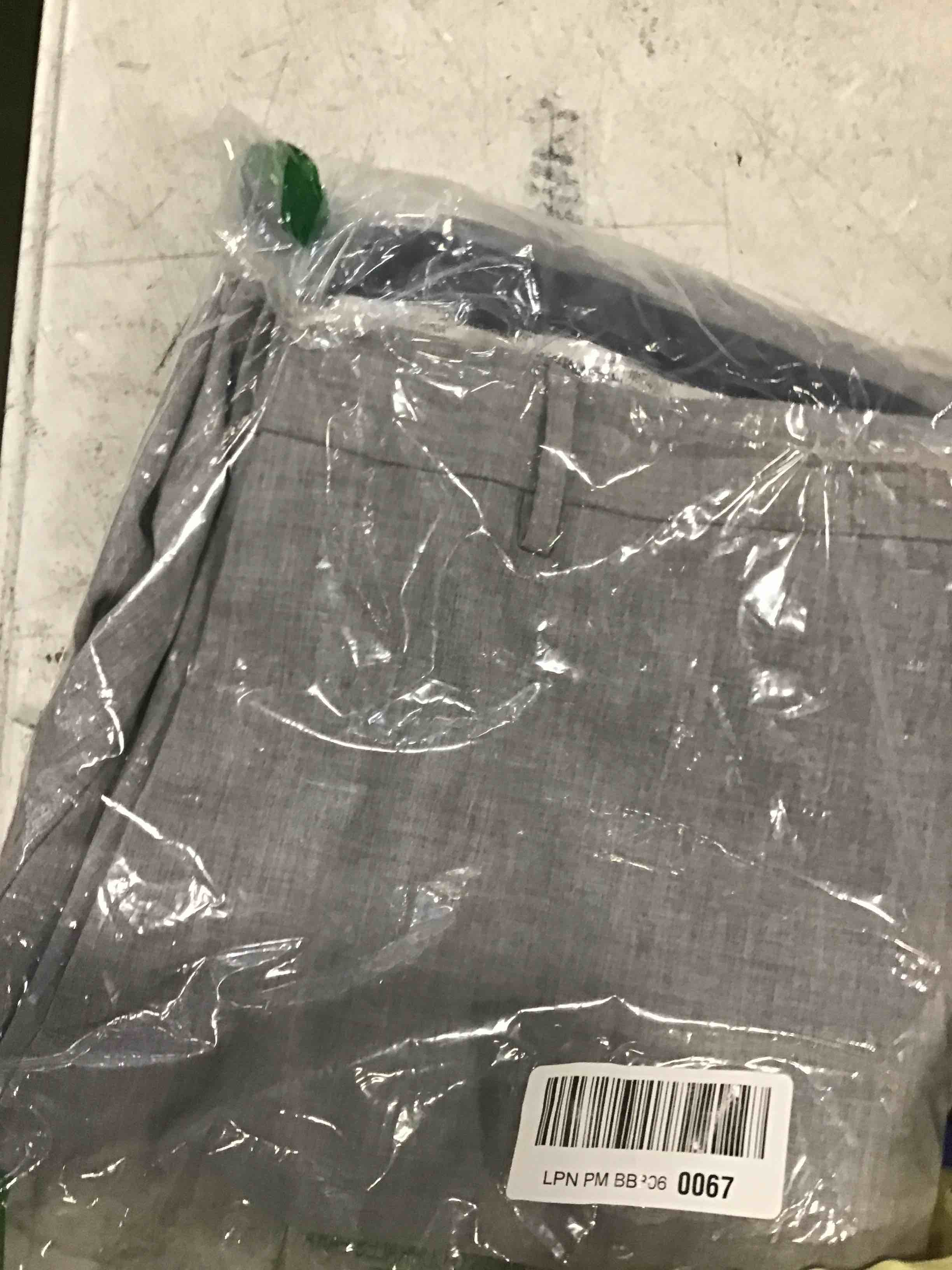 https://s3.amazonaws.com/lotting-images-prod/bidfta/PNK0481111_1729183058944.jpeg
