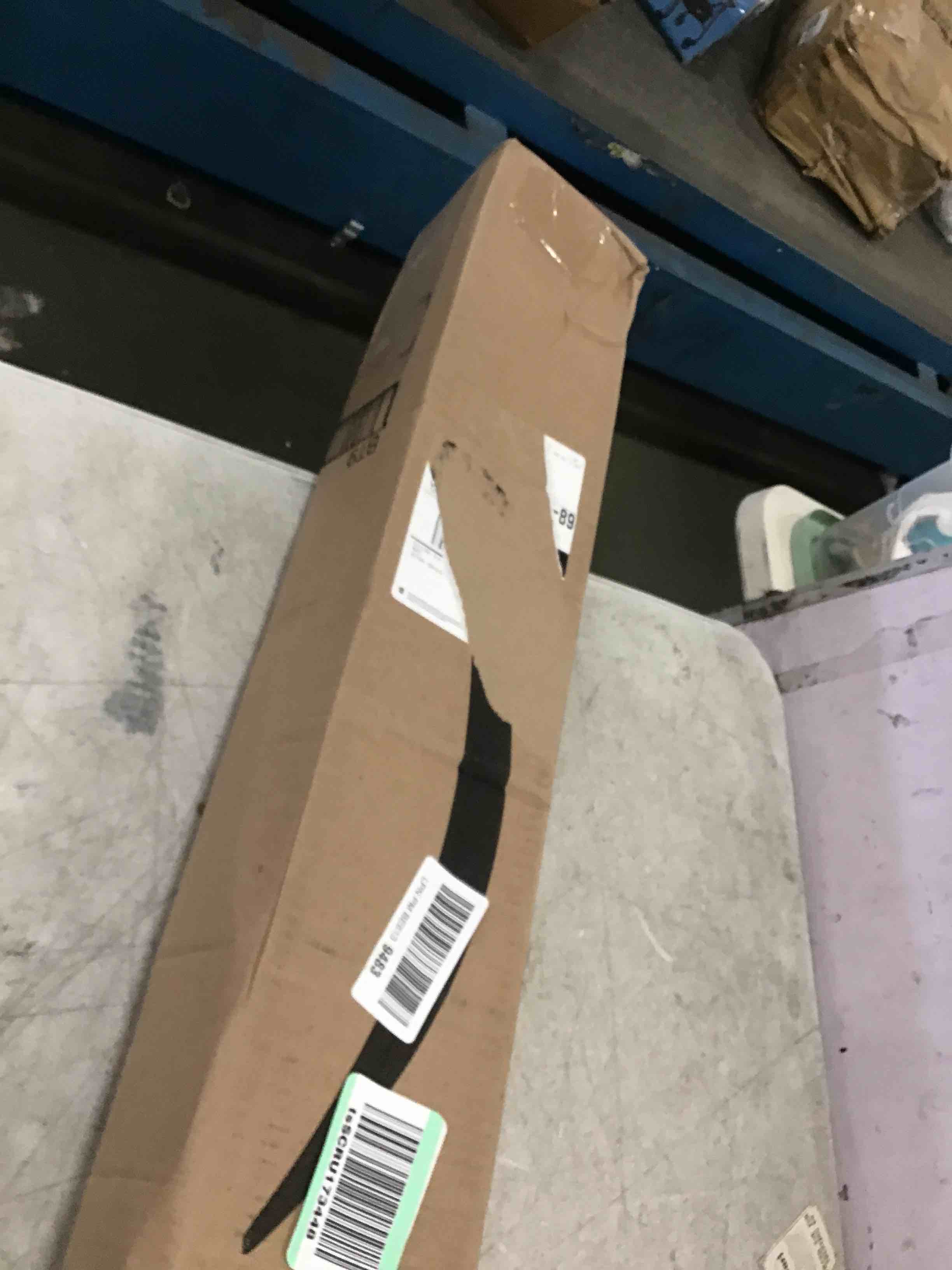 https://s3.amazonaws.com/lotting-images-prod/bidfta/PNK0481238_1729175264560.jpeg