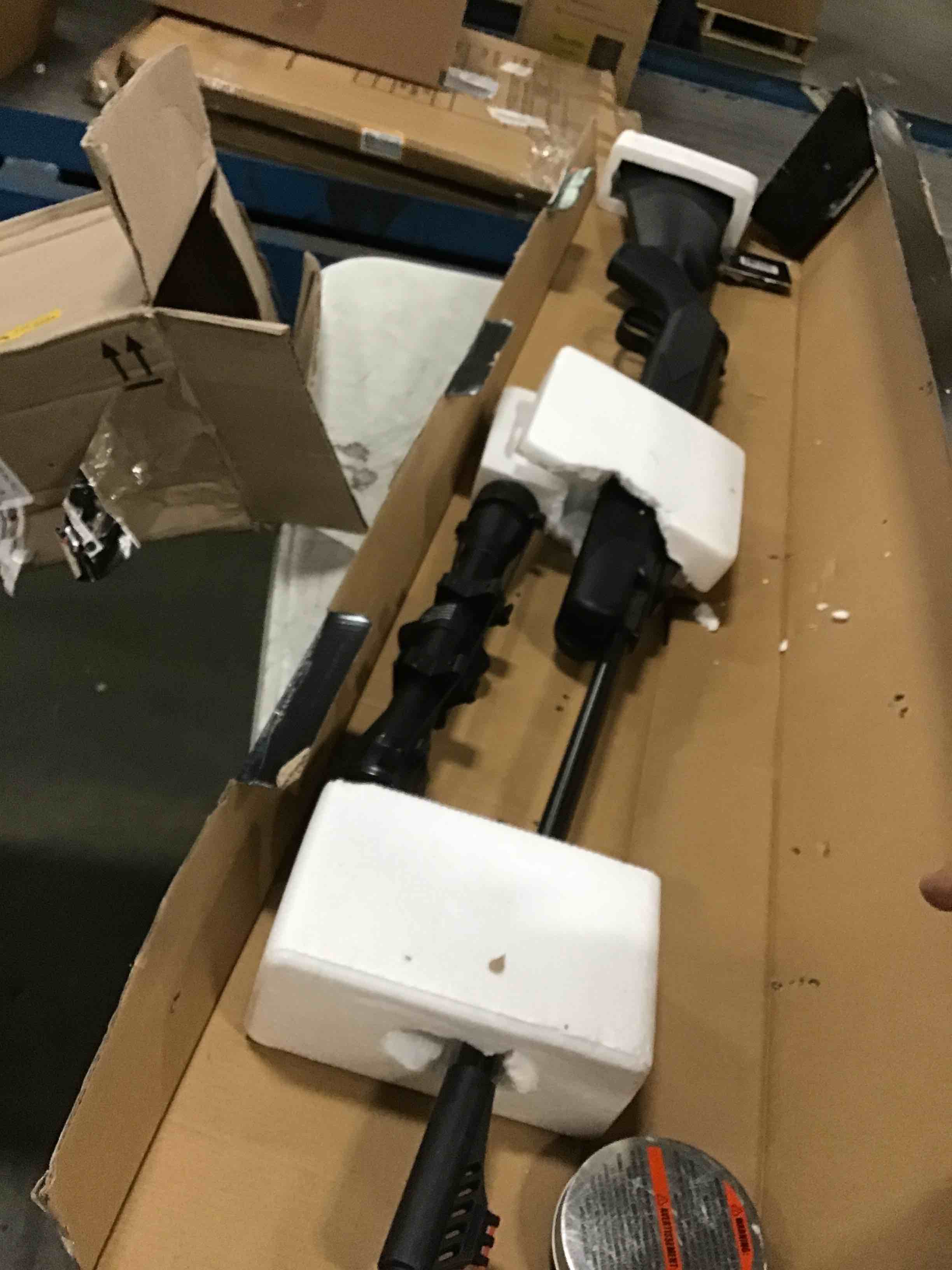https://s3.amazonaws.com/lotting-images-prod/bidfta/PNK0481389_1729166915177.jpeg