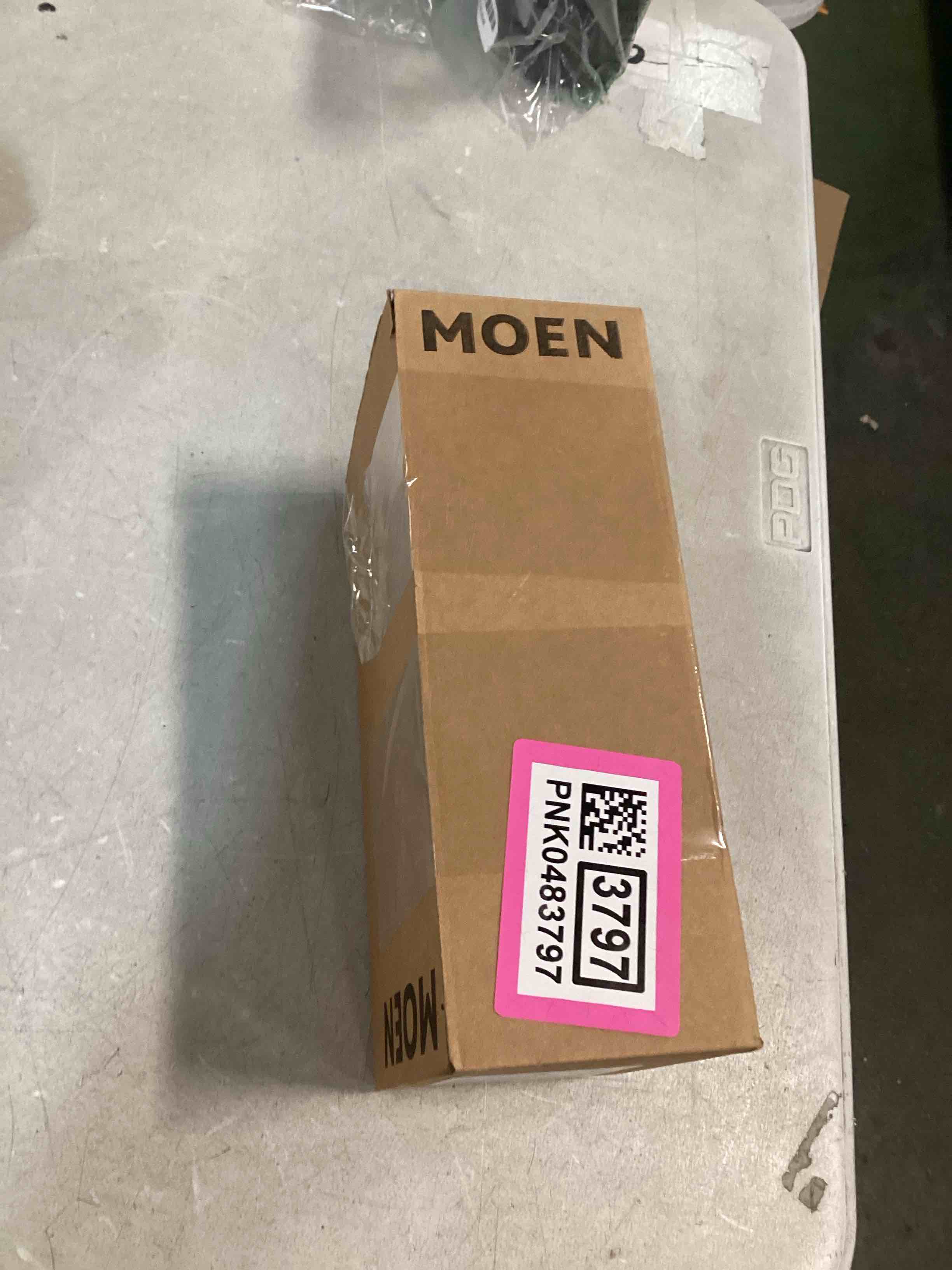 https://s3.amazonaws.com/lotting-images-prod/bidfta/PNK0483797_1730296321478.jpeg